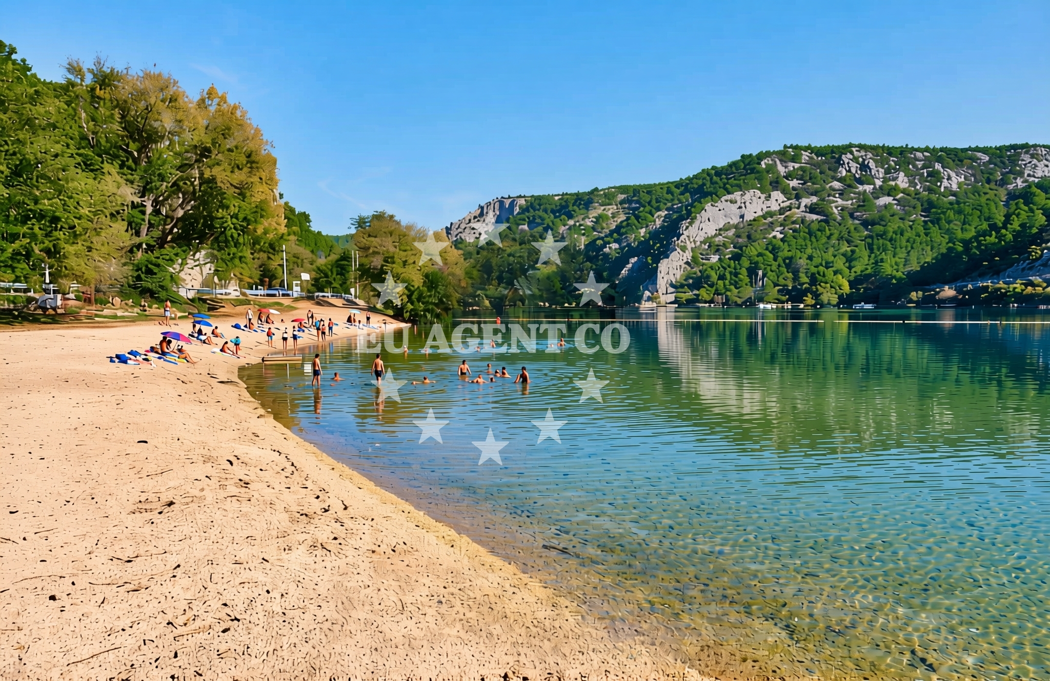 Sea and coastal view of Lozovac: beaches and coves in Lozovac