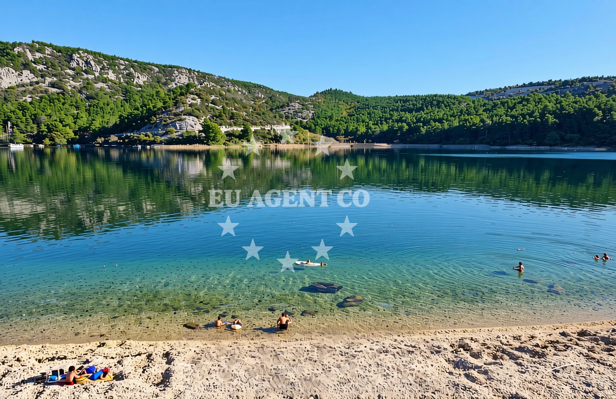 Additional view of Lozovac: beaches and coves in Lozovac