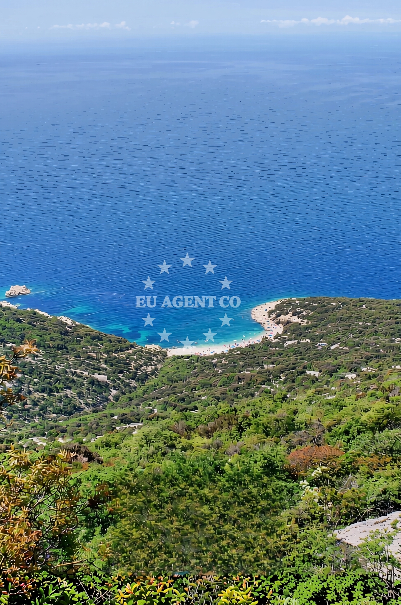 Sea and coastal view of Lubenice (Cres): beaches and coves (1) in Lubenice (Cres)