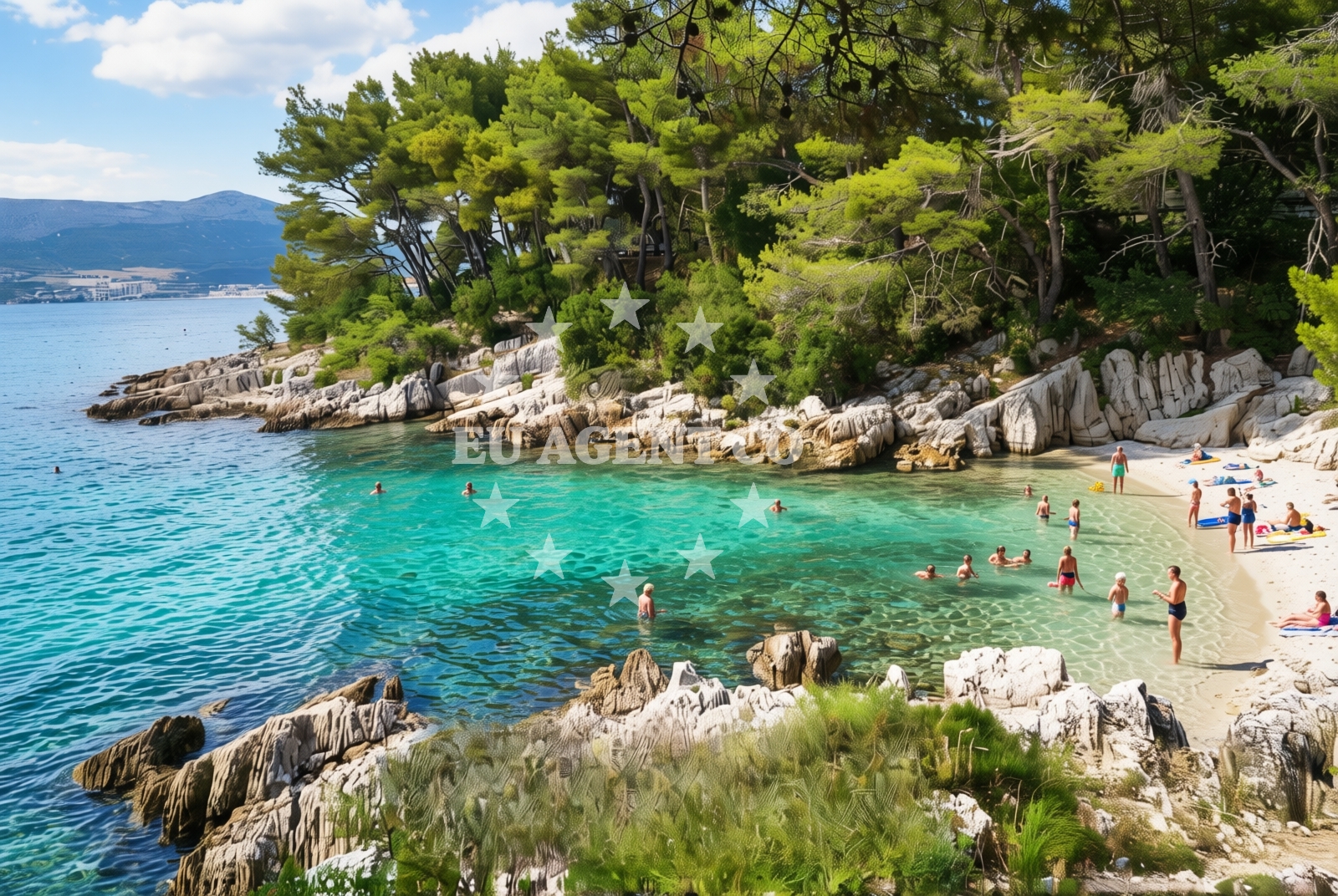 Overview of Lubinski porat, Split Beach in Lubinski porat