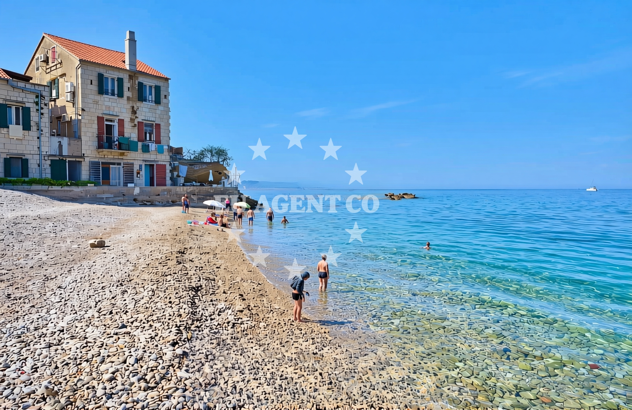 Additional view of Lucica beach in Tina Ujevića 15, Komiža