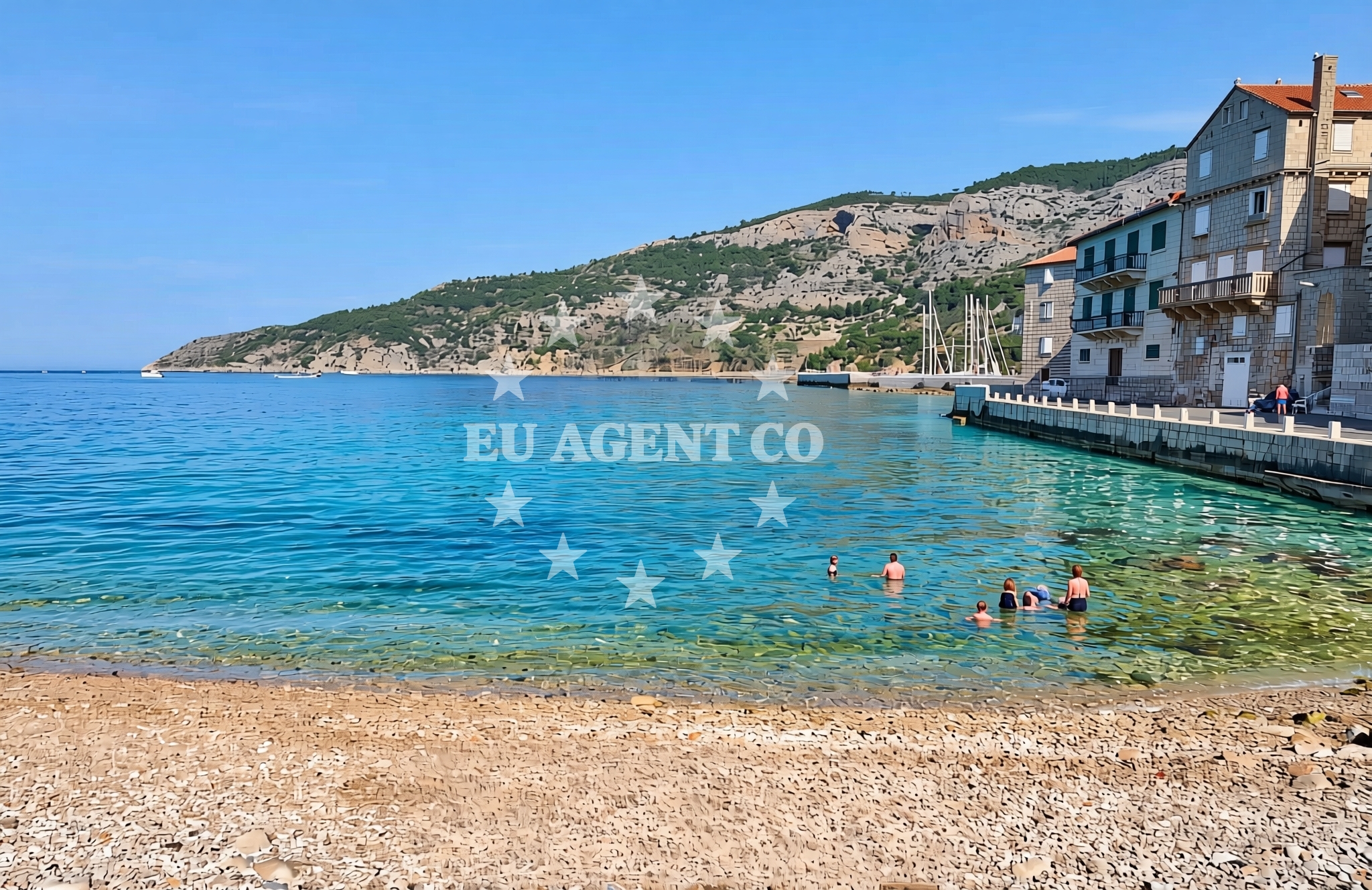 Additional view of Lucica beach in Tina Ujevića 15, Komiža