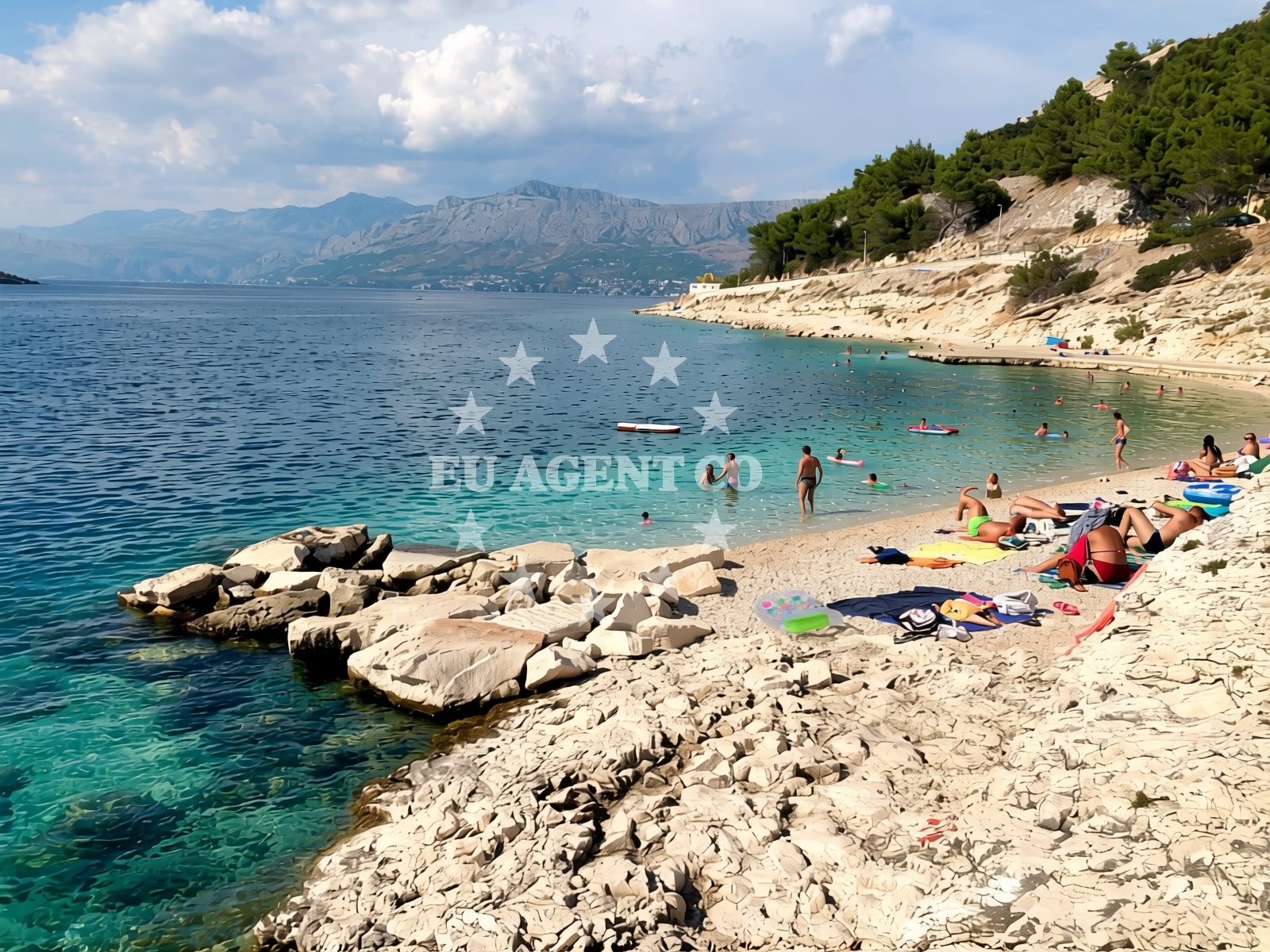 Sea and coastal view of Lucica beach in Lumbordica 6, Pučišća