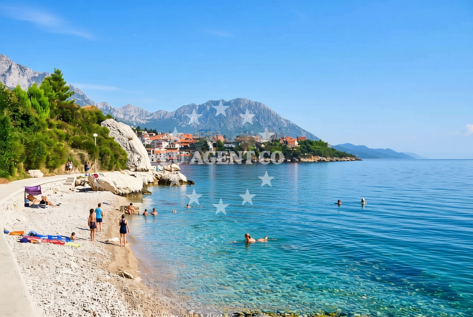 Overview of Lučica istok, Podaca Beach in Lučica istok