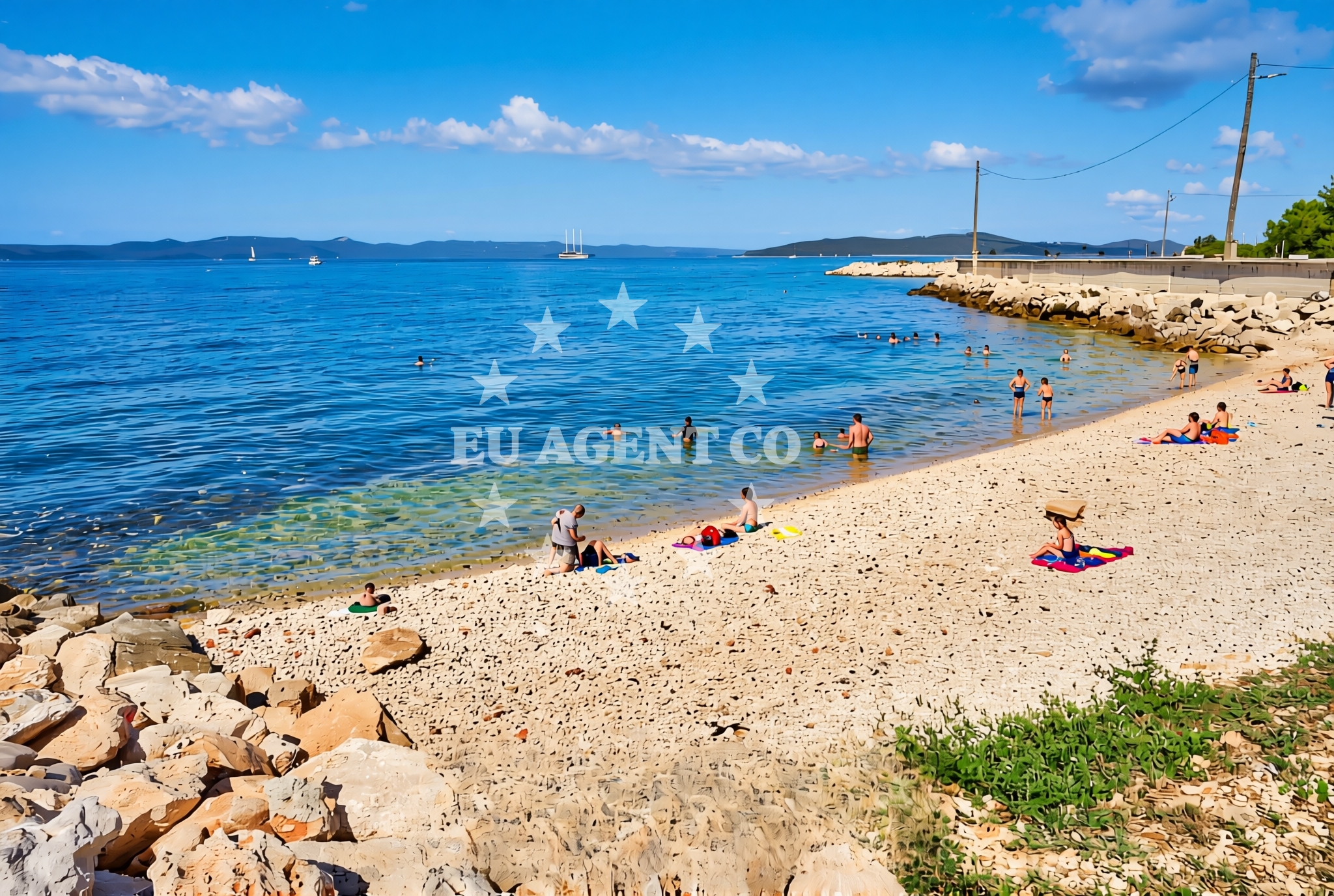 Beach facilities and surroundings at Lučica istok, Ugljan (Ugljan) Beach in Lučica istok