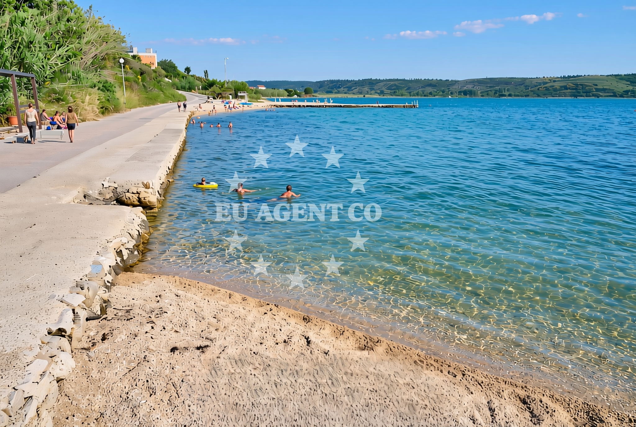 Overview of Lučica jug, Rtina Beach in Lučica jug