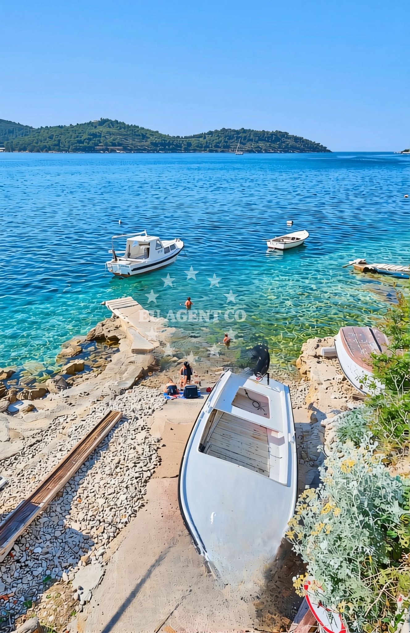 Additional view of Lučica jug, Vis (Vis) Beach in Lučica jug