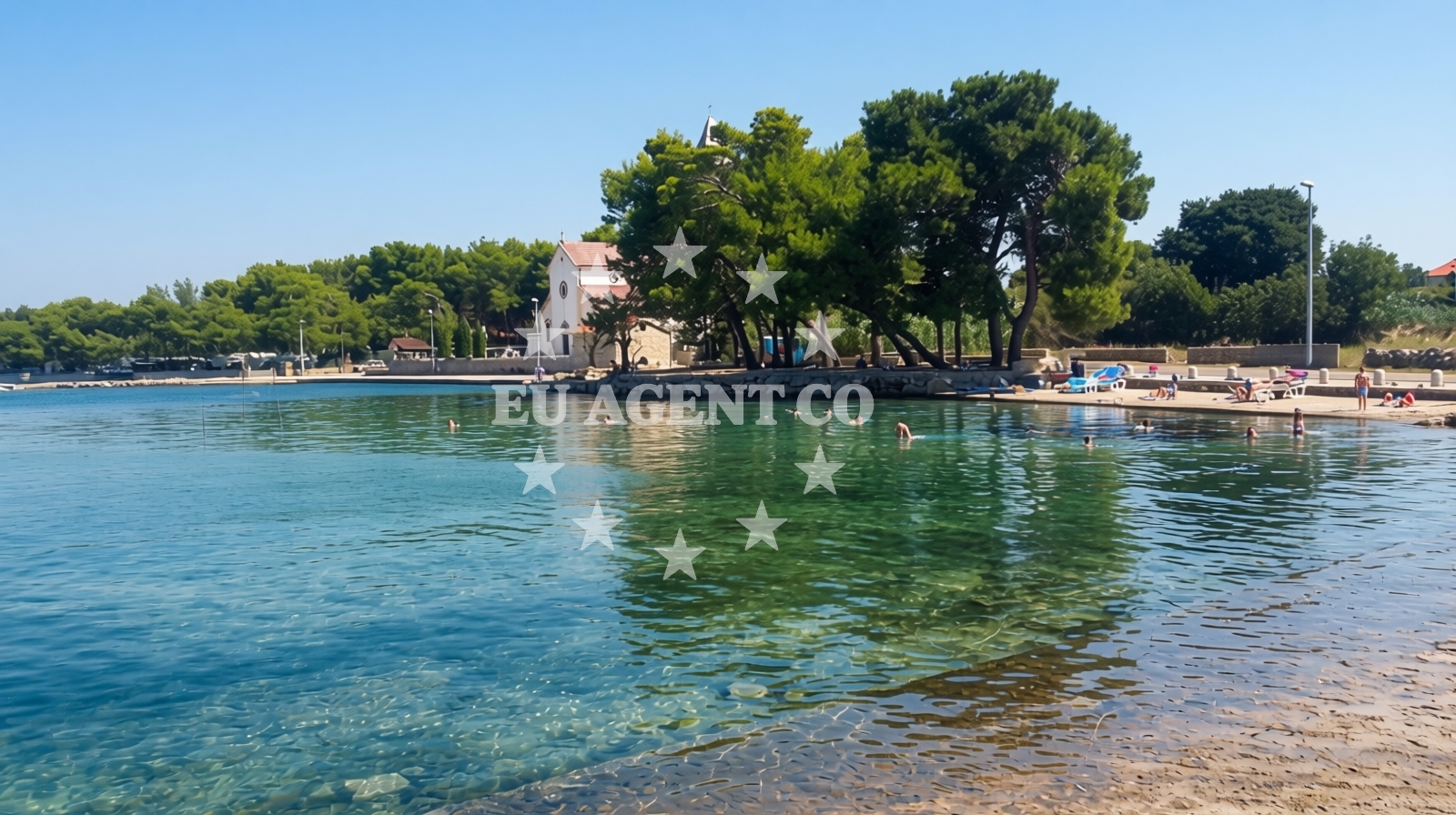 Additional view of Lucina beach in Lučina 7, Pašman