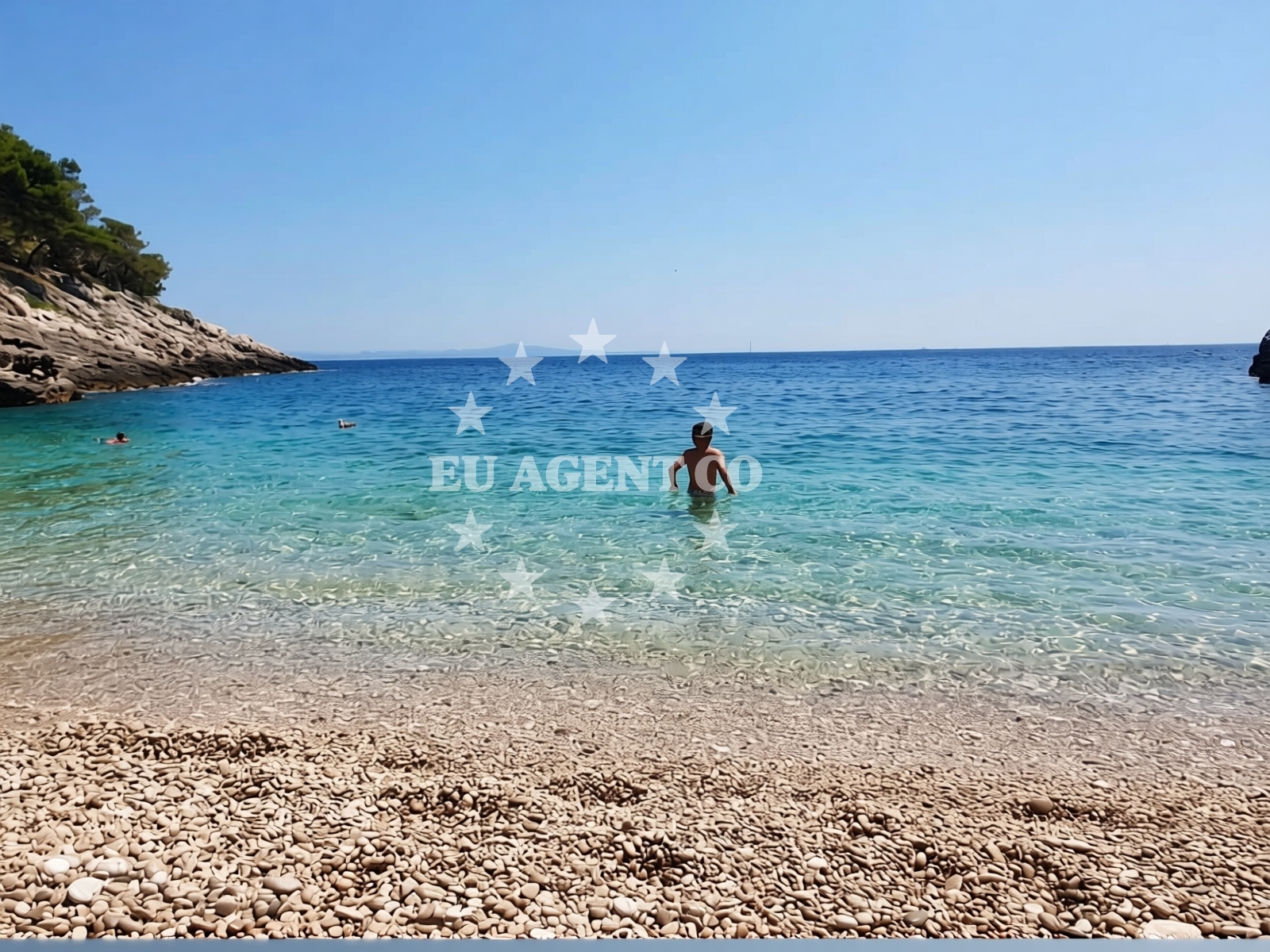 Additional view of Lucisca bay beach in Put mora stori 6, Sveta Nedelja