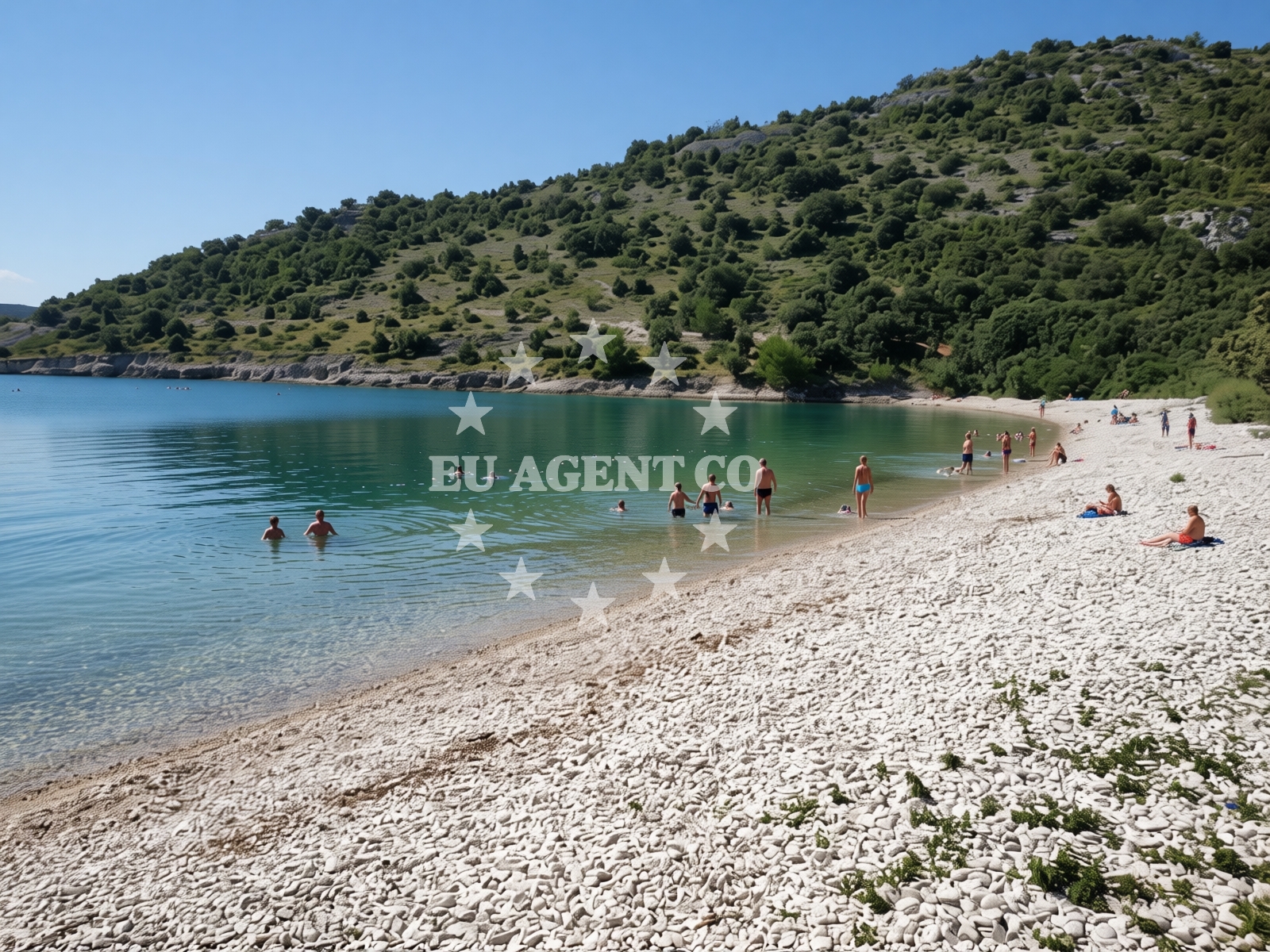 Overview of Luka beach in DALMATINSKA 83, Rakalj