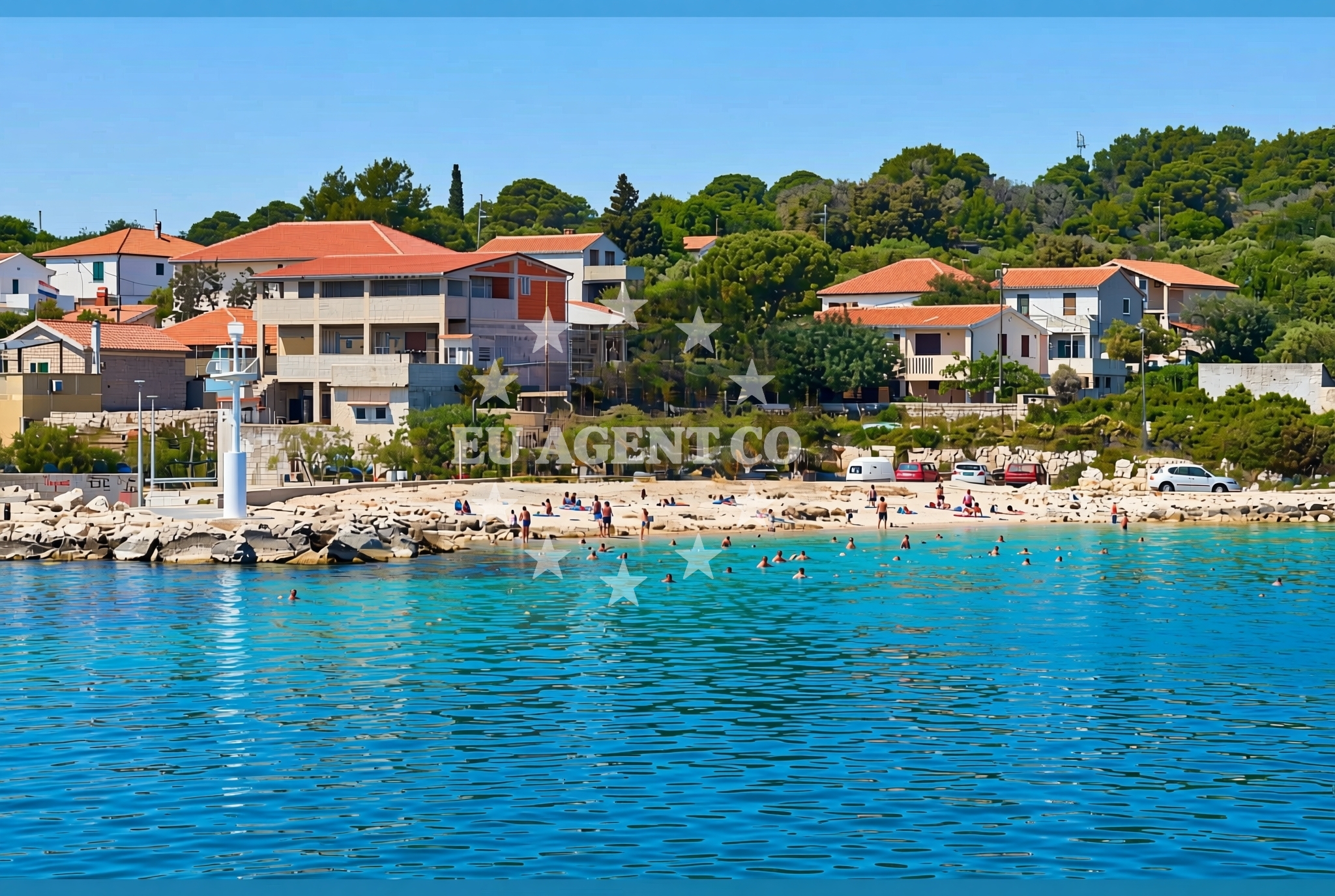 Shoreline and swimming area at Luka, Drvenik Mali (Drvenik Mali) Beach in Luka