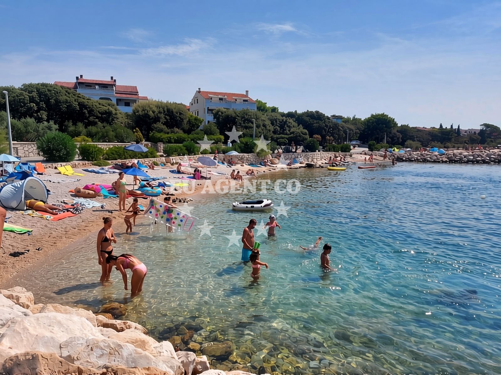 Overview of Luka Mandre Beach in 17 Kralja Tomislava ulica, Mandre