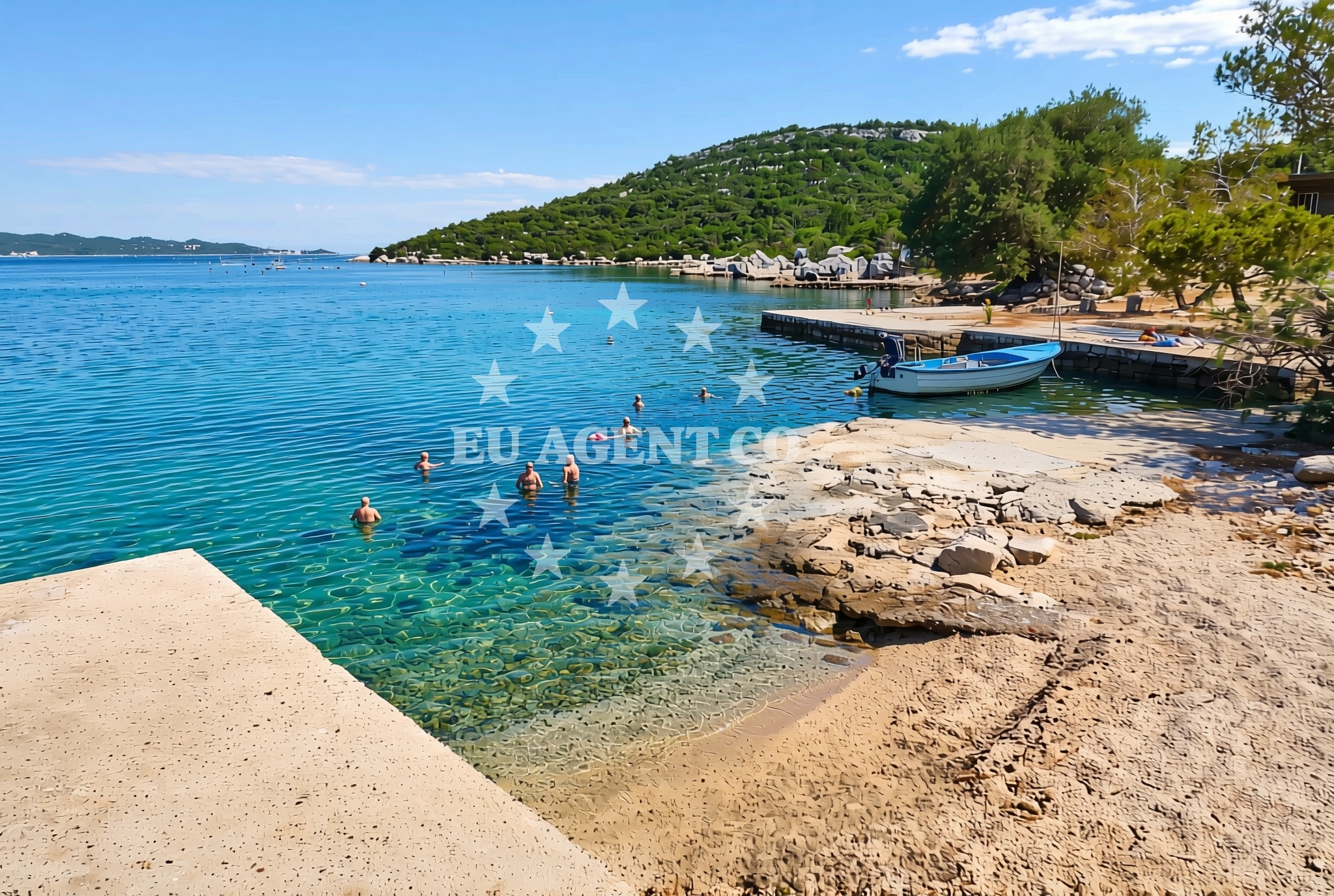 Beach facilities and surroundings at Luka sjever, Dubrava (Ston) Beach in Luka sjever