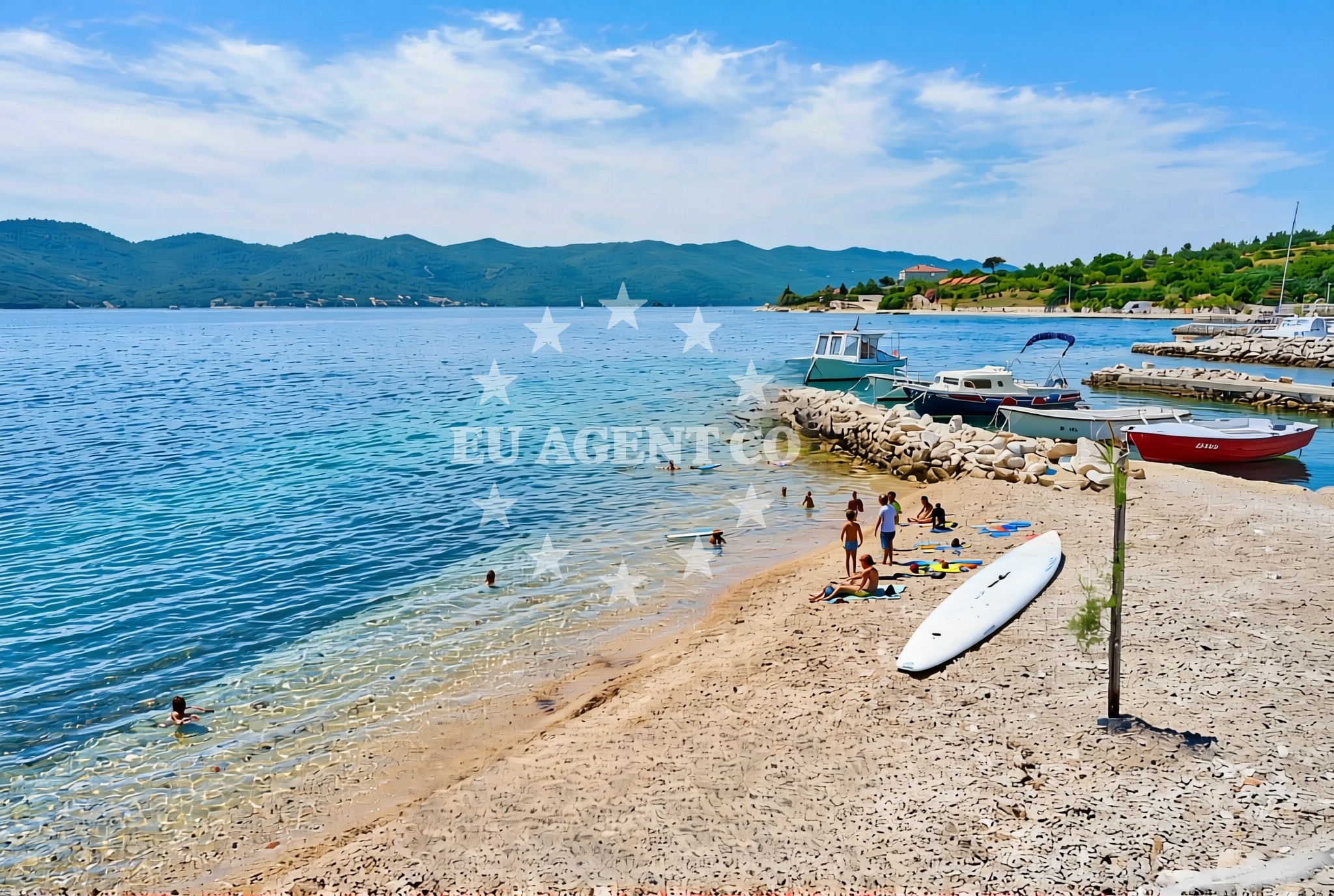 Beach facilities and surroundings at Luka zapad, Kučište Beach in Luka zapad