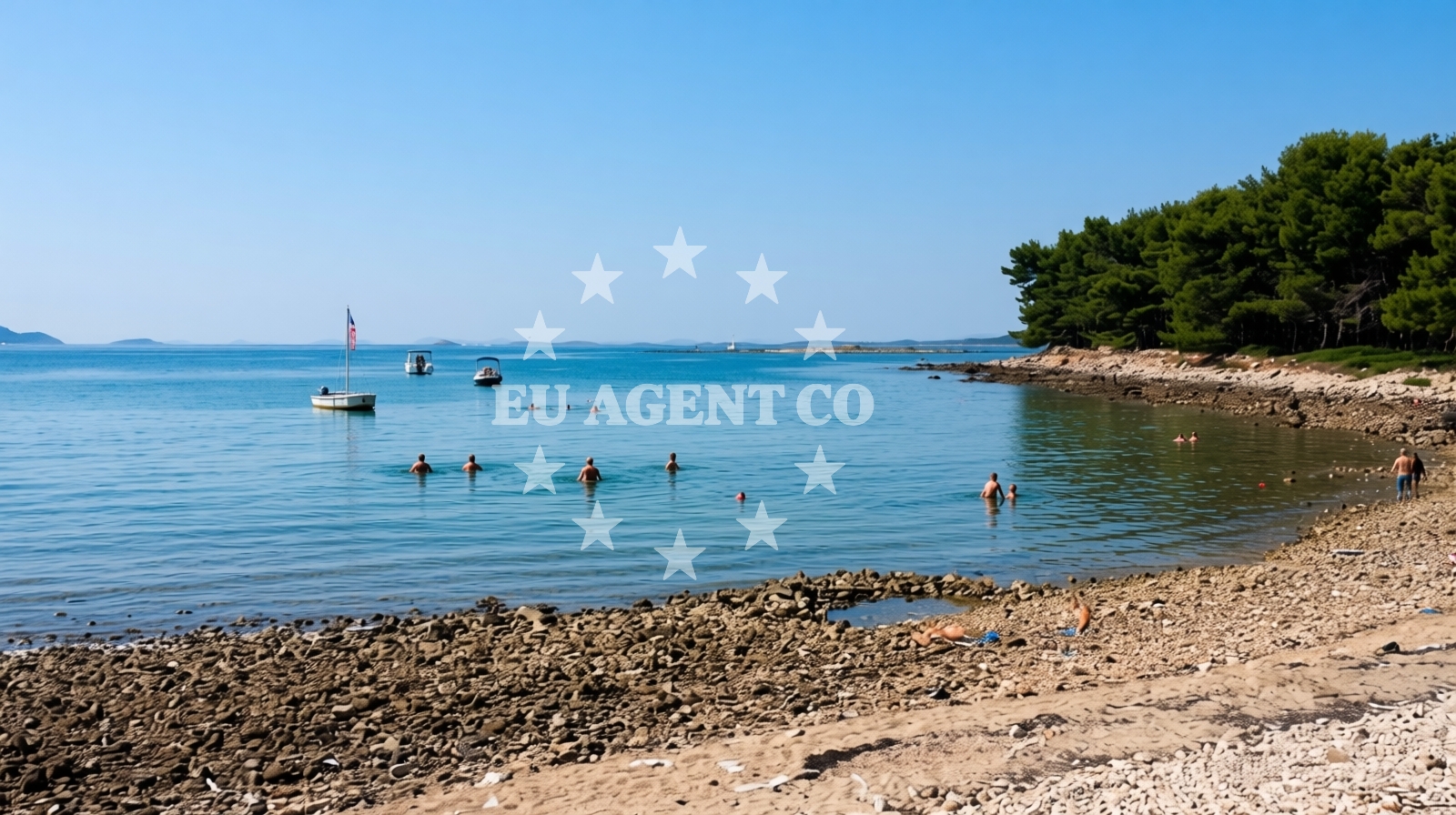 Additional view of Lumbrak beach in Crvena Luka 1, Biograd na Moru
