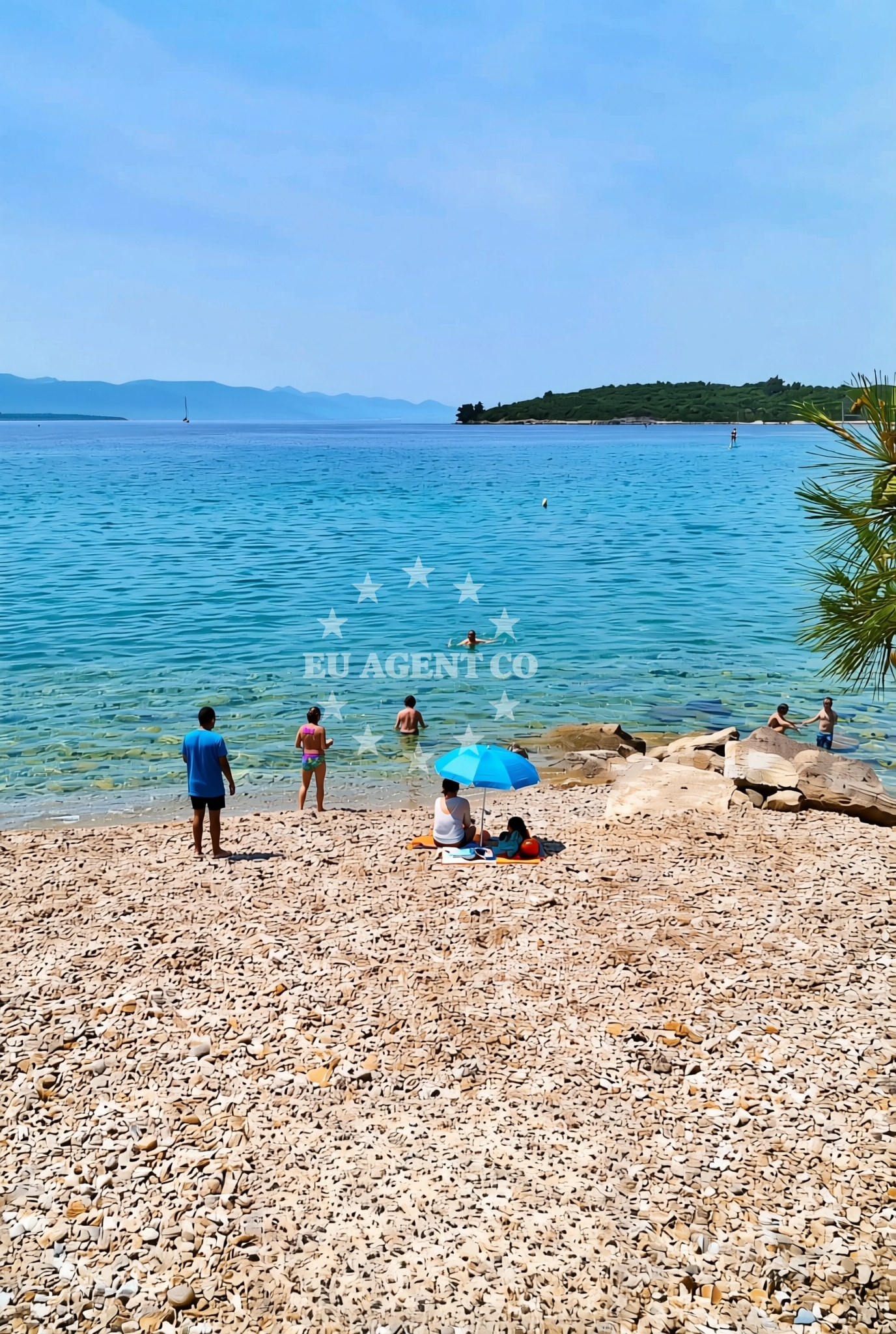 Shoreline and swimming area at Lupis, Lovište Beach in Lupis