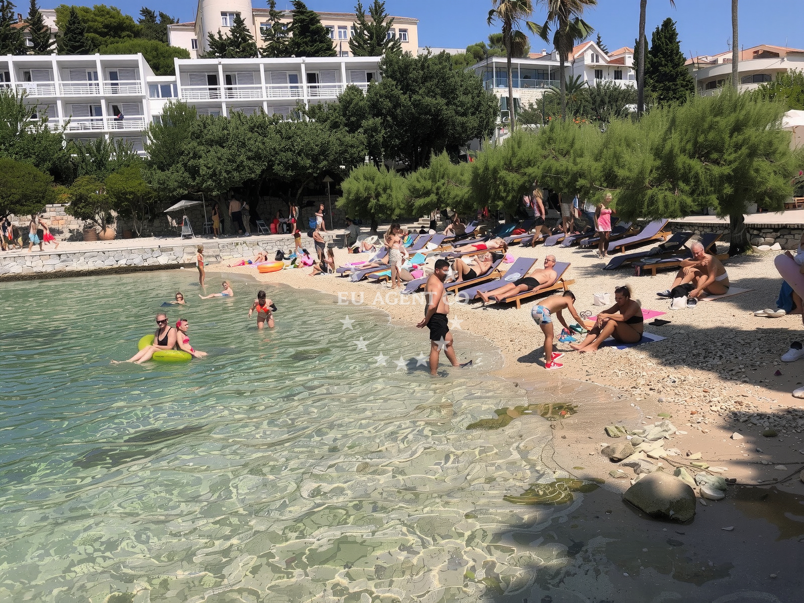 Additional view of Lusica beach in Hv. Bratovština 1, Hvar