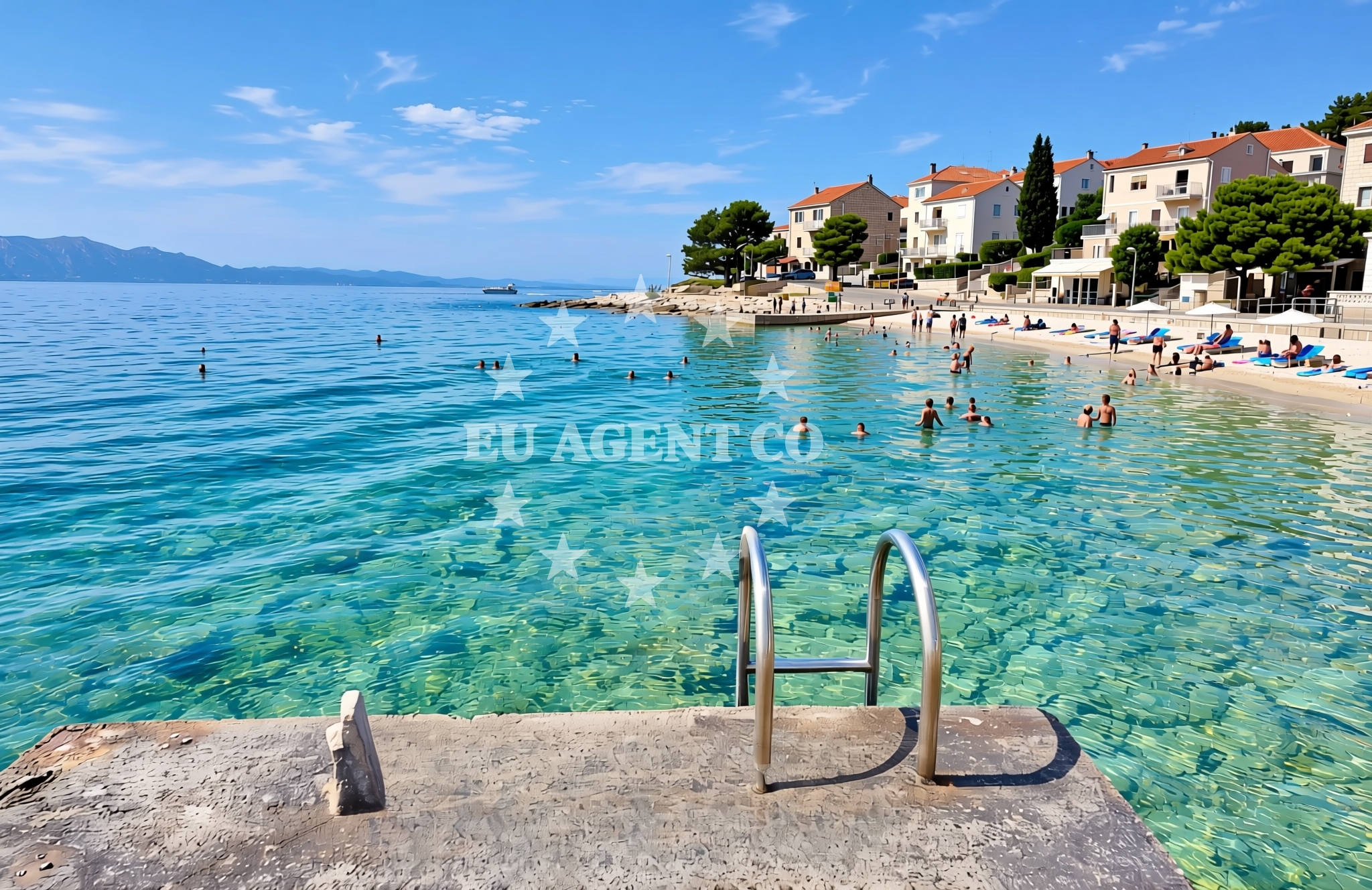 Overview of Mačak, Sućuraj (Hvar) Beach in Mačak