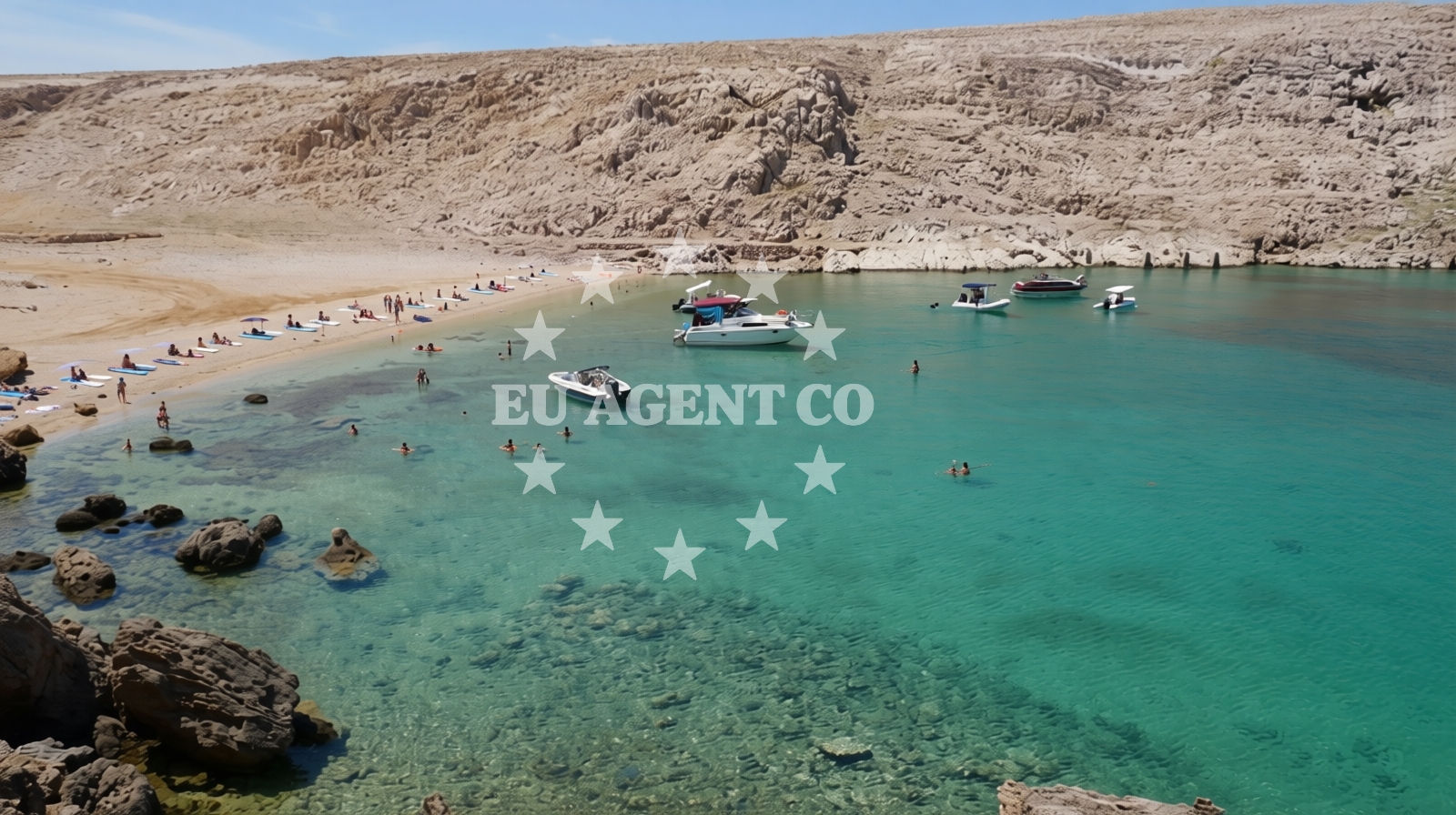 Overview of Mag beach in Stinica 11B, Stinica