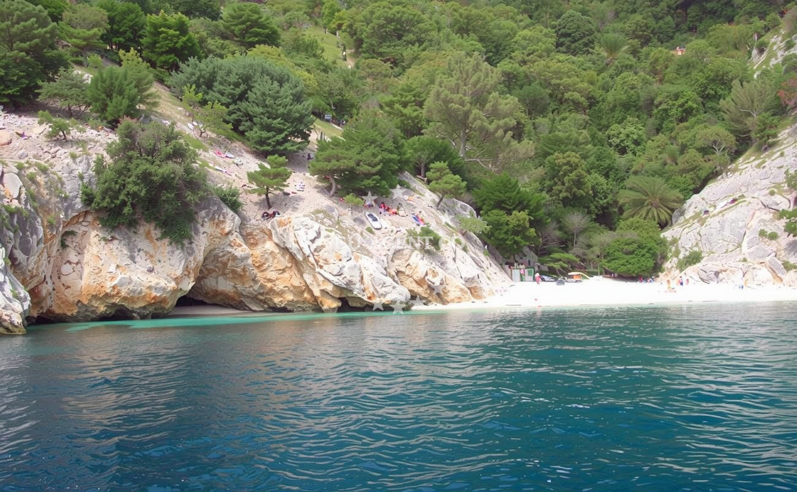 Sea and coastal view of Magic beach in Filozici 30 , Cres - Porozina, Cres