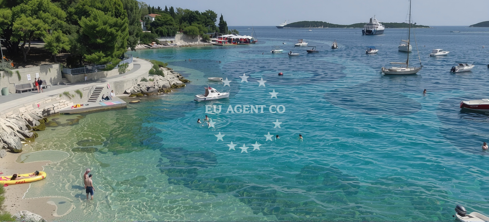 Shoreline and swimming area at Majerovica beach in Ivana Božitkovića 21, Hvar