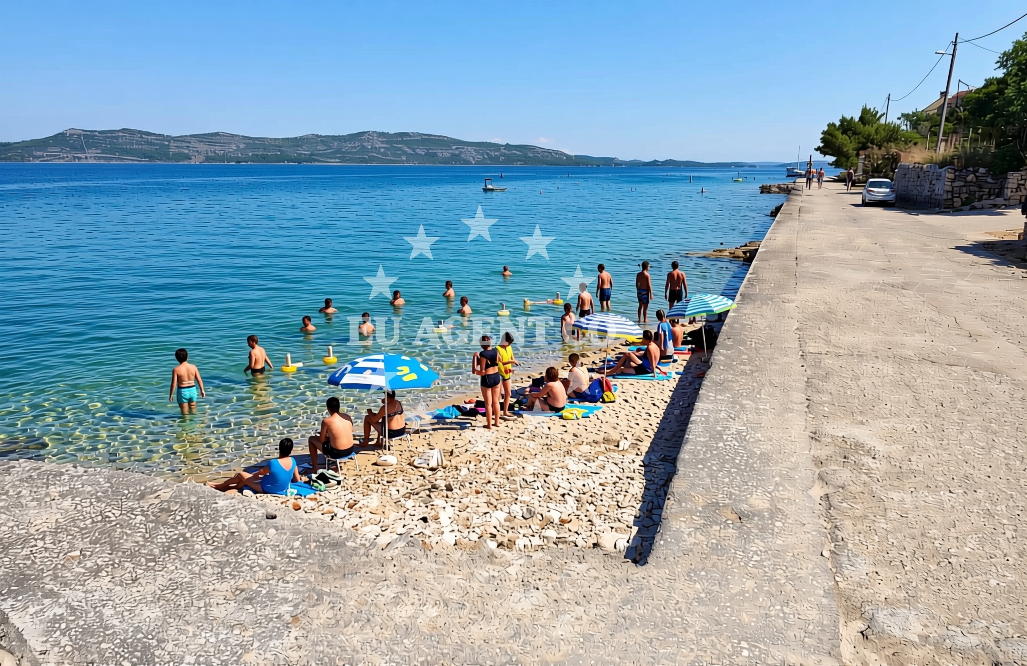 Sea and coastal view of Makovac, Mali Iž (Iž) Beach in Makovac
