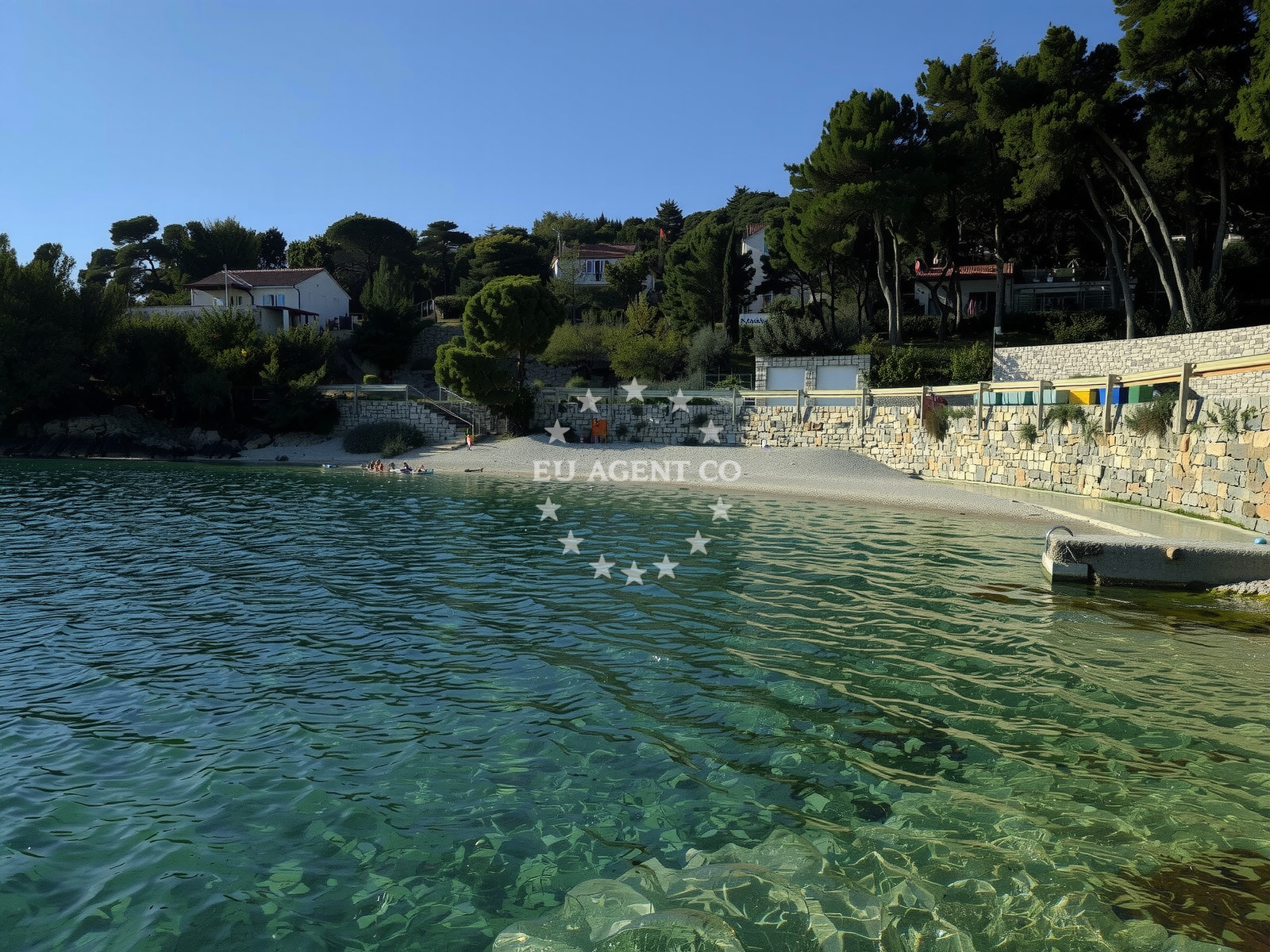 Shoreline and swimming area at Mala Banda in Crkovnjak 14, Sumartin
