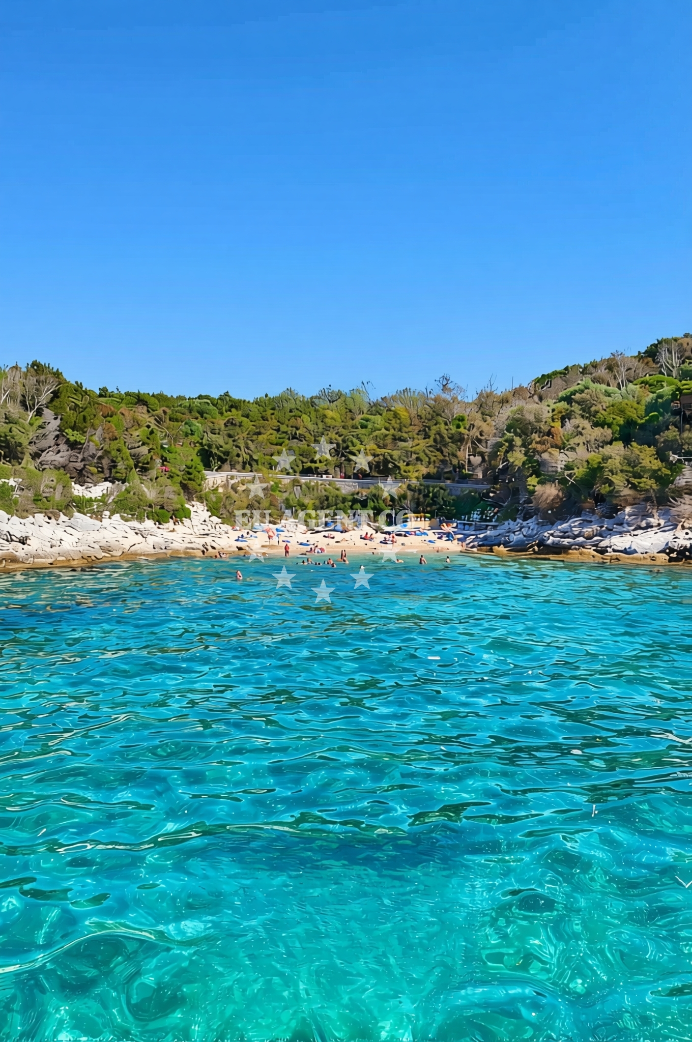 Beach facilities and surroundings at Mala Draga, Ilovik (Mali Lošinj) (Ilovik) Beach in Mala Draga