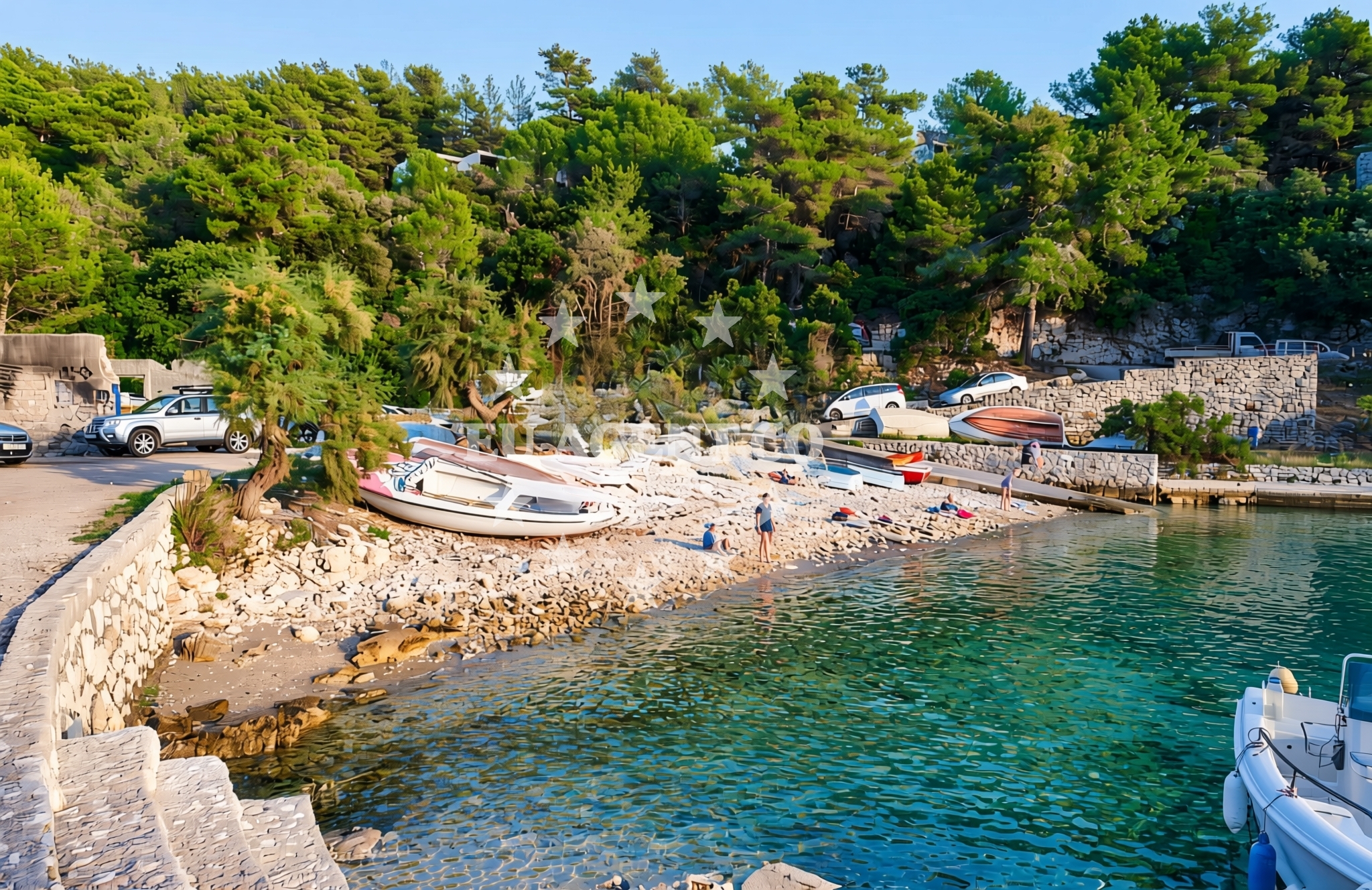 Overview of Mala Garška, Hvar (Hvar) Beach in Mala Garška