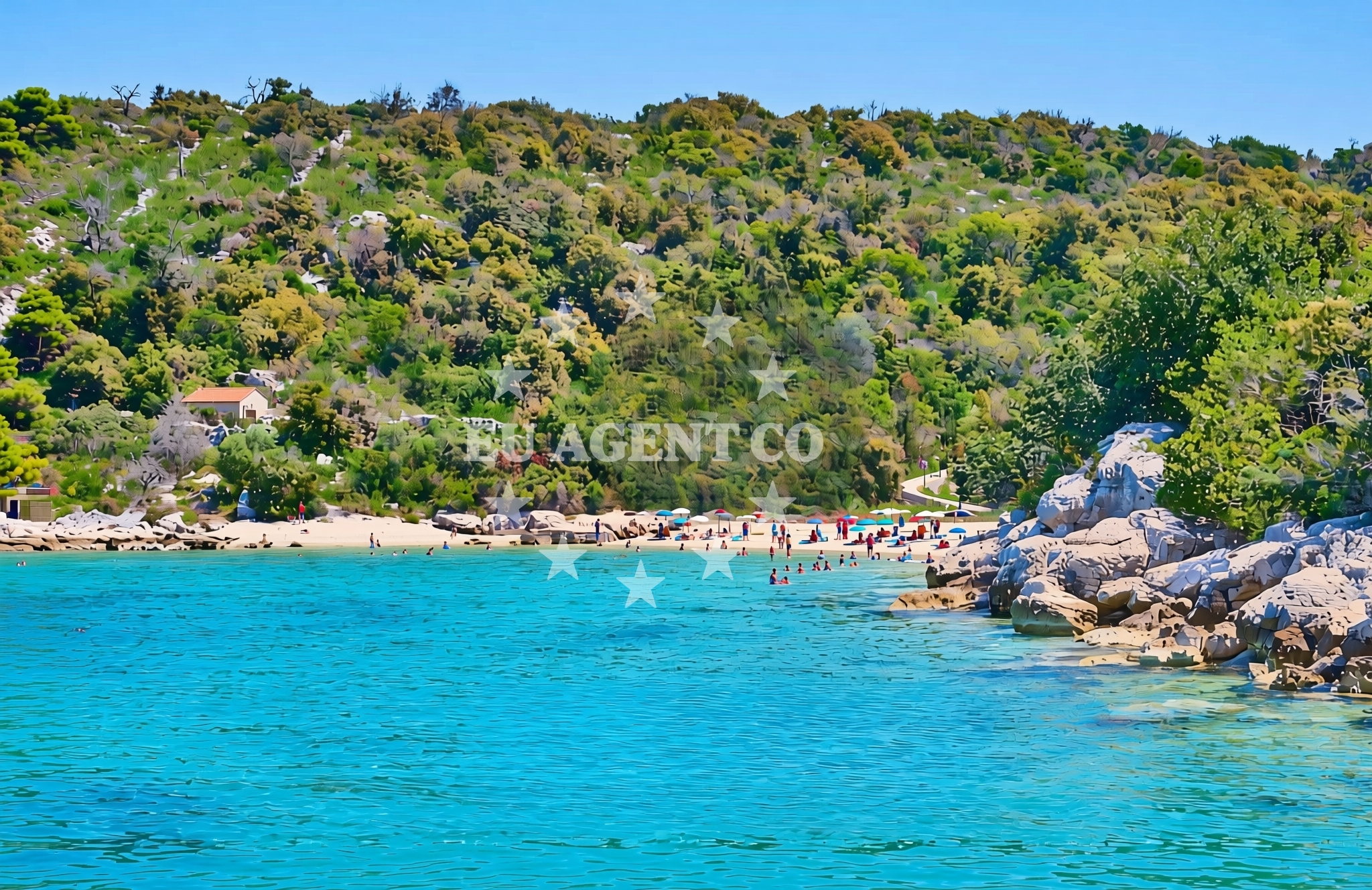 Shoreline and swimming area at Mala luka istok, Drvenik Veliki (Drvenik Veli) Beach in Mala luka istok