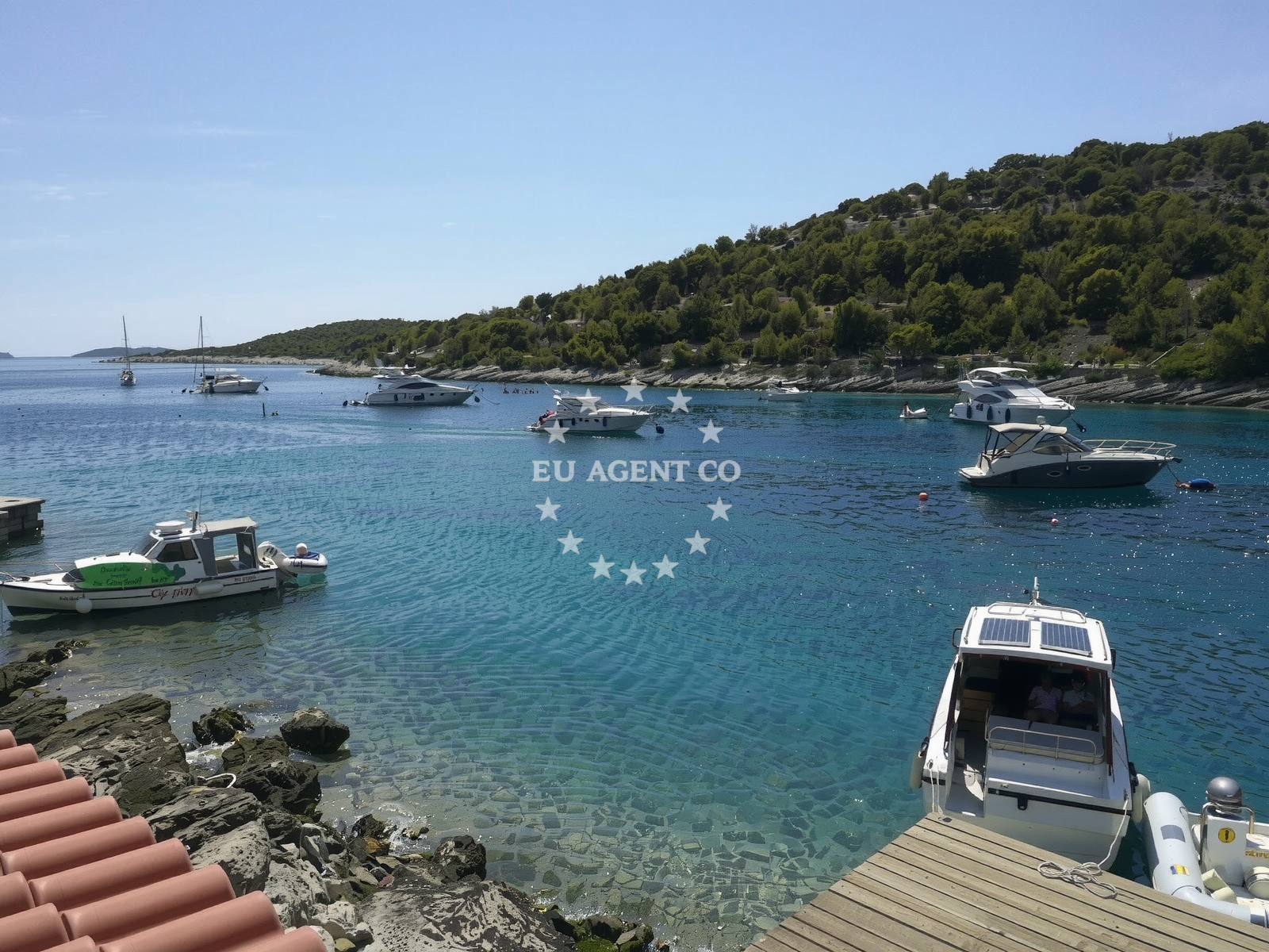 Beach facilities and surroundings at Mala Nozdra in ., Kaprije