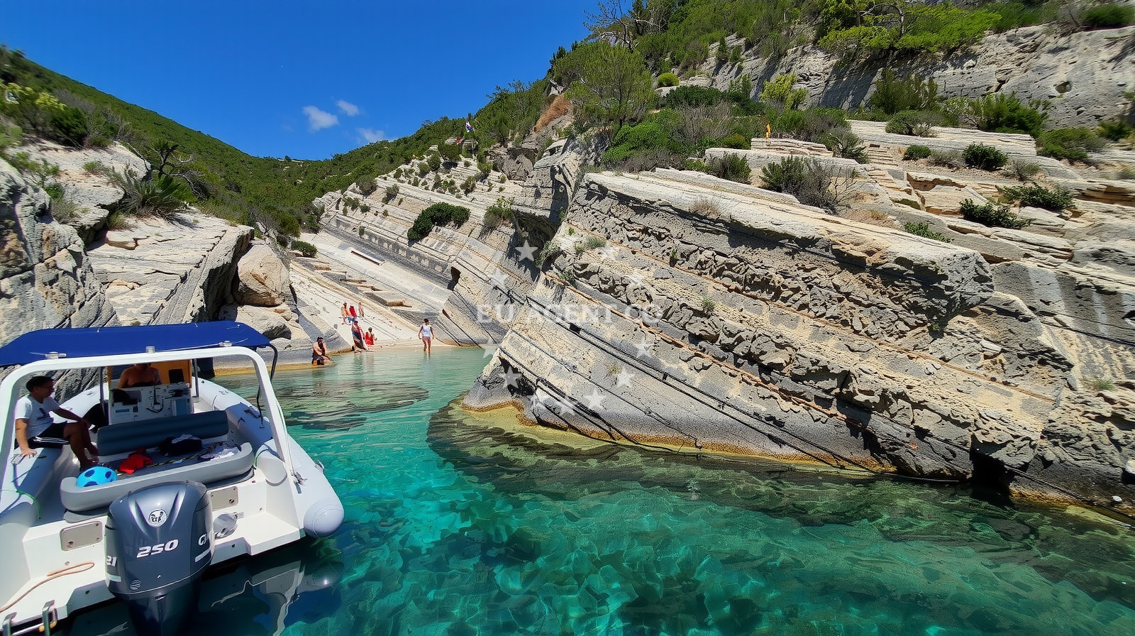Additional view of Mala Pritiscina Beach in Gurnji put 37, Komiža