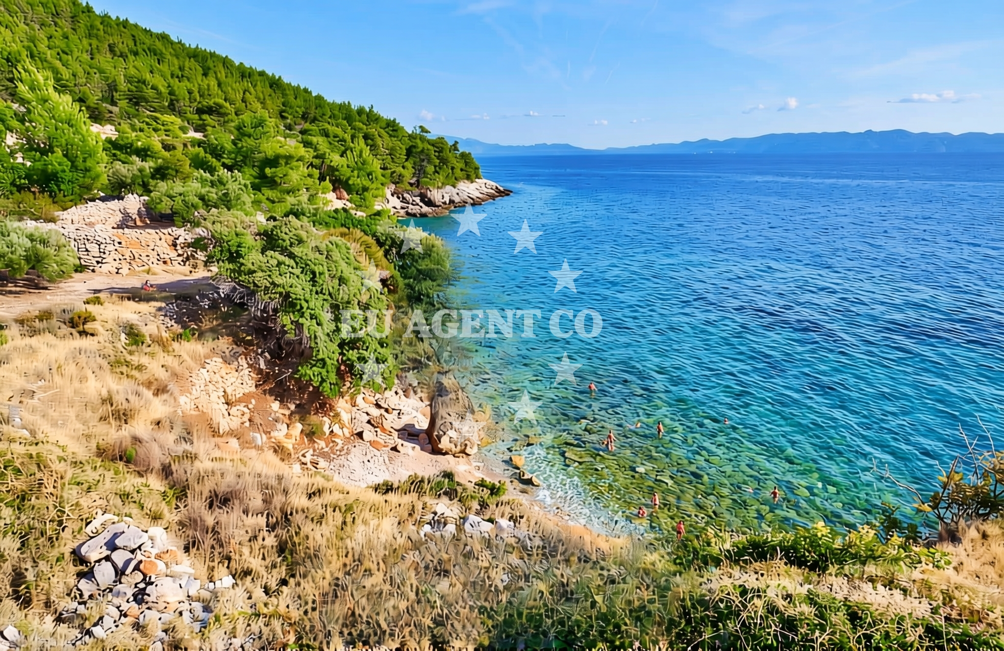 Shoreline and swimming area at Mali Črvanj zapad, Zastražišće (Hvar) Beach in Mali Črvanj zapad