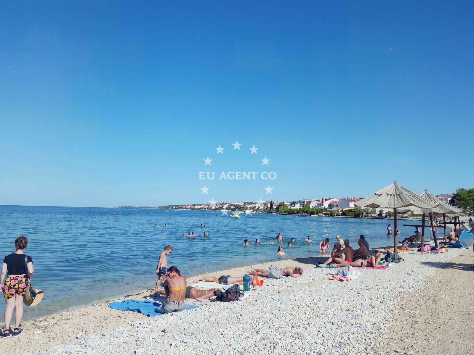 Shoreline and swimming area at Mali Mlini Beach in 10 Ulica Andrije Buvine, Zadar