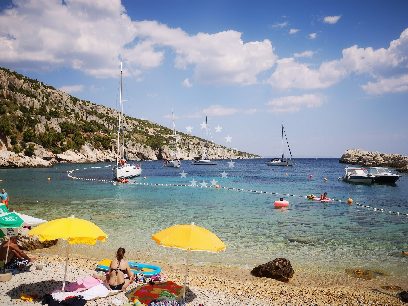 Additional view of Malo Zarace beach in , Zarače
