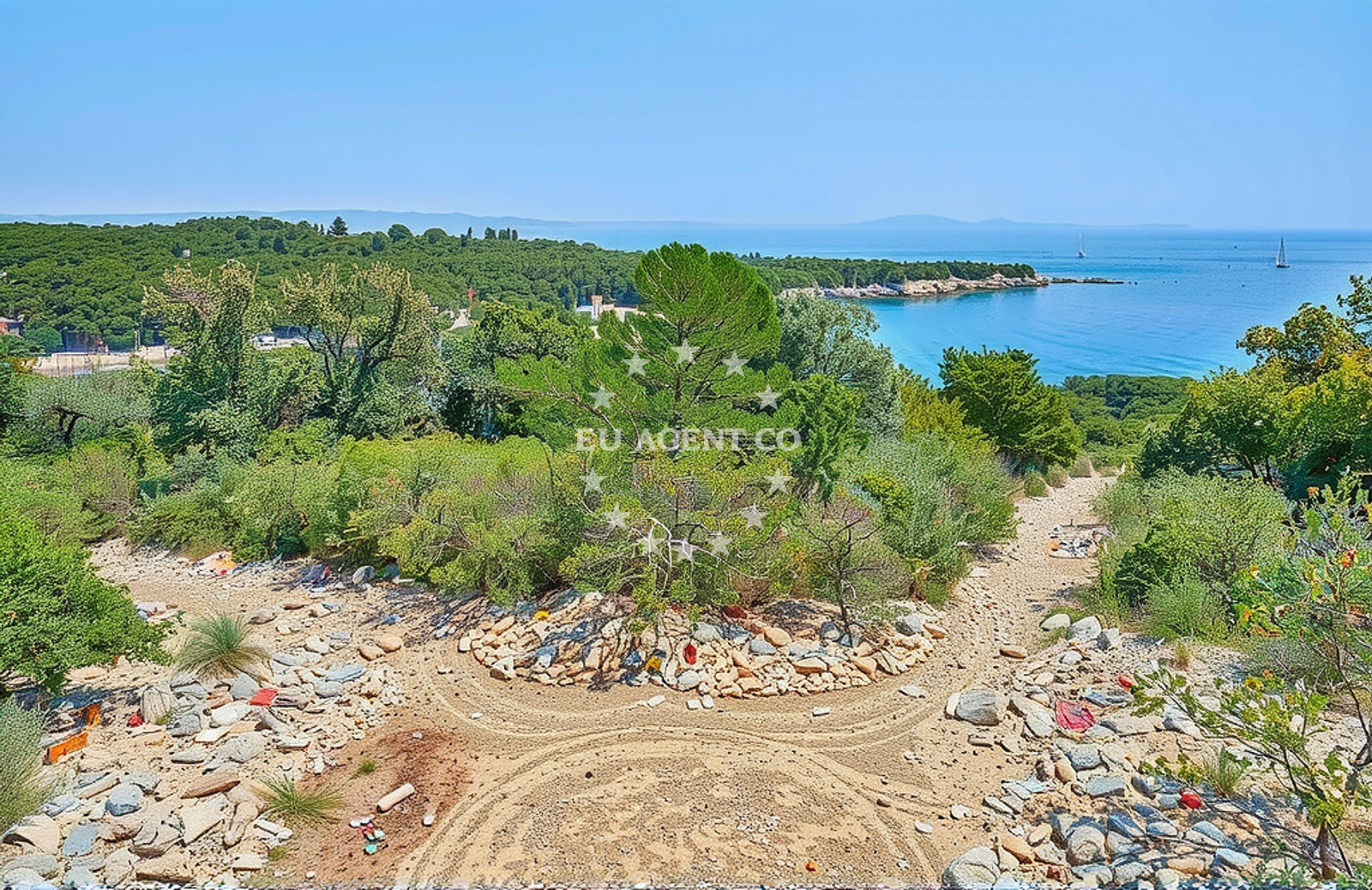 Additional view of Mandina stijena in 41 Kavran, Kavran