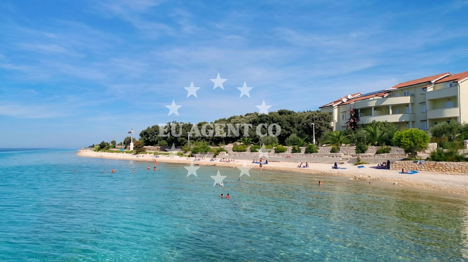 Overview of Mandre II beach in Ulica Jurja Dalmatinca 5, Mandre