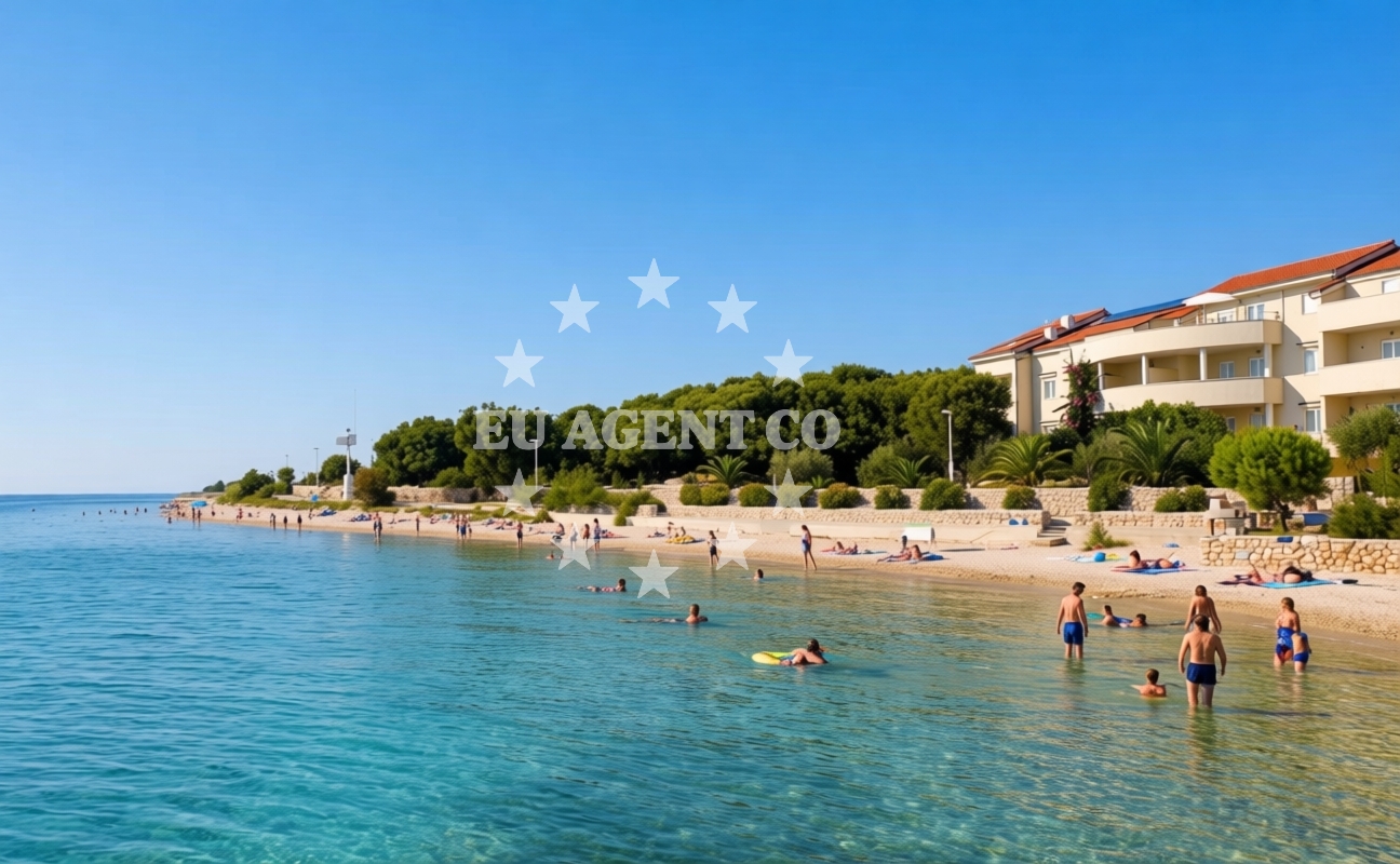 Additional view of Mandre II beach in Ulica Jurja Dalmatinca 5, Mandre