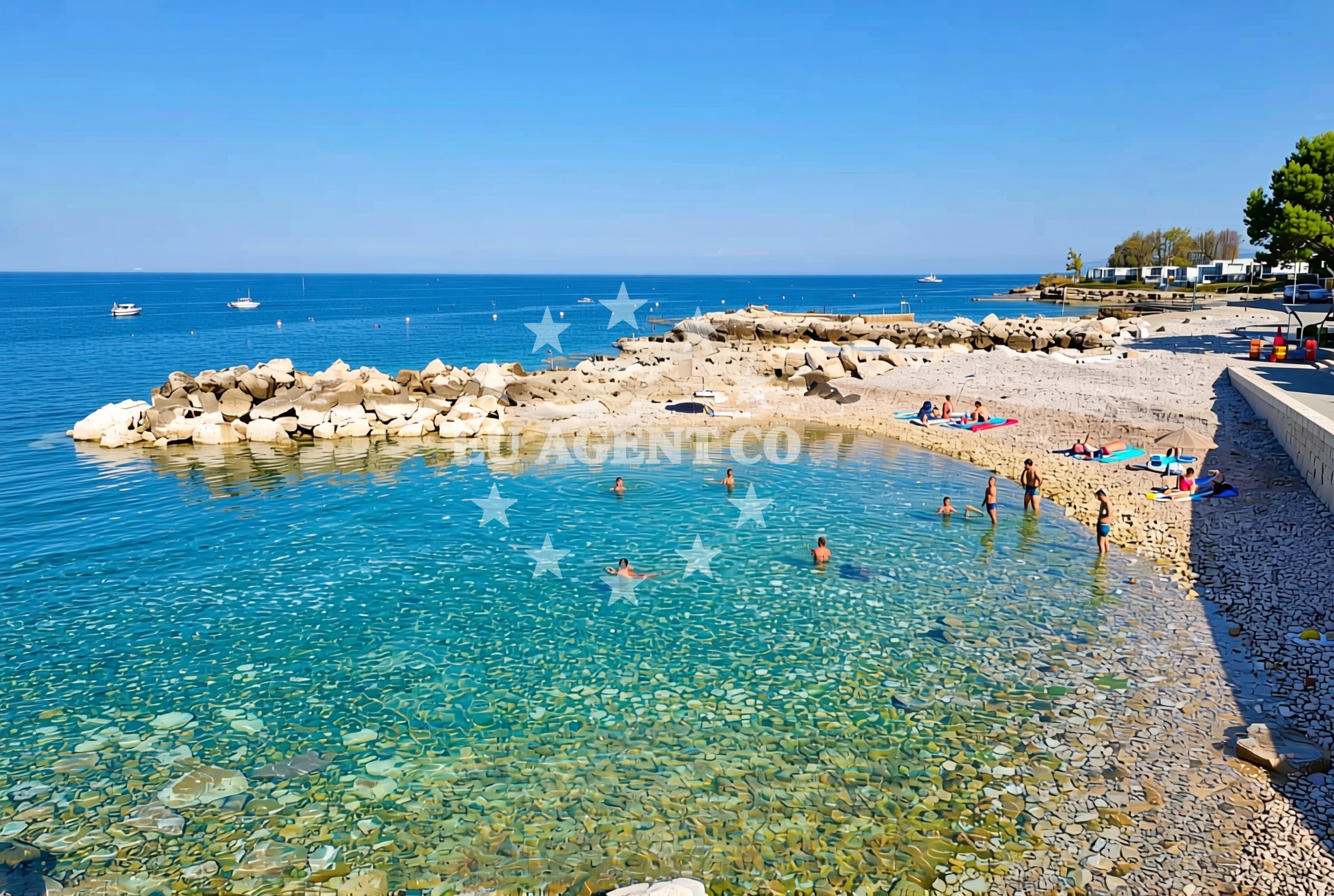 Shoreline and swimming area at Mareda: beaches and coves (6) in Mareda