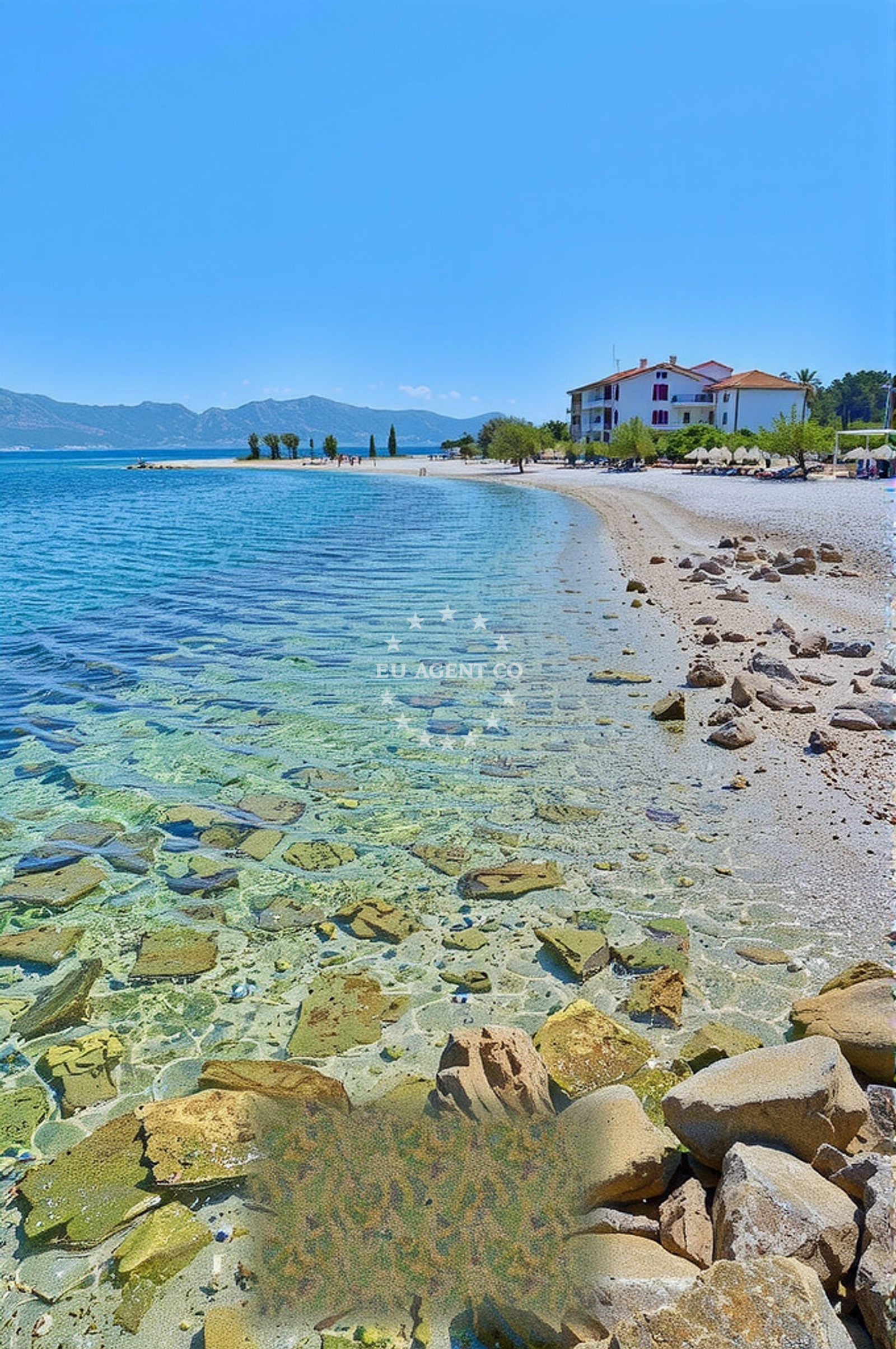 Additional view of Mari-Lu beach in Put Mora 38, Mirce
