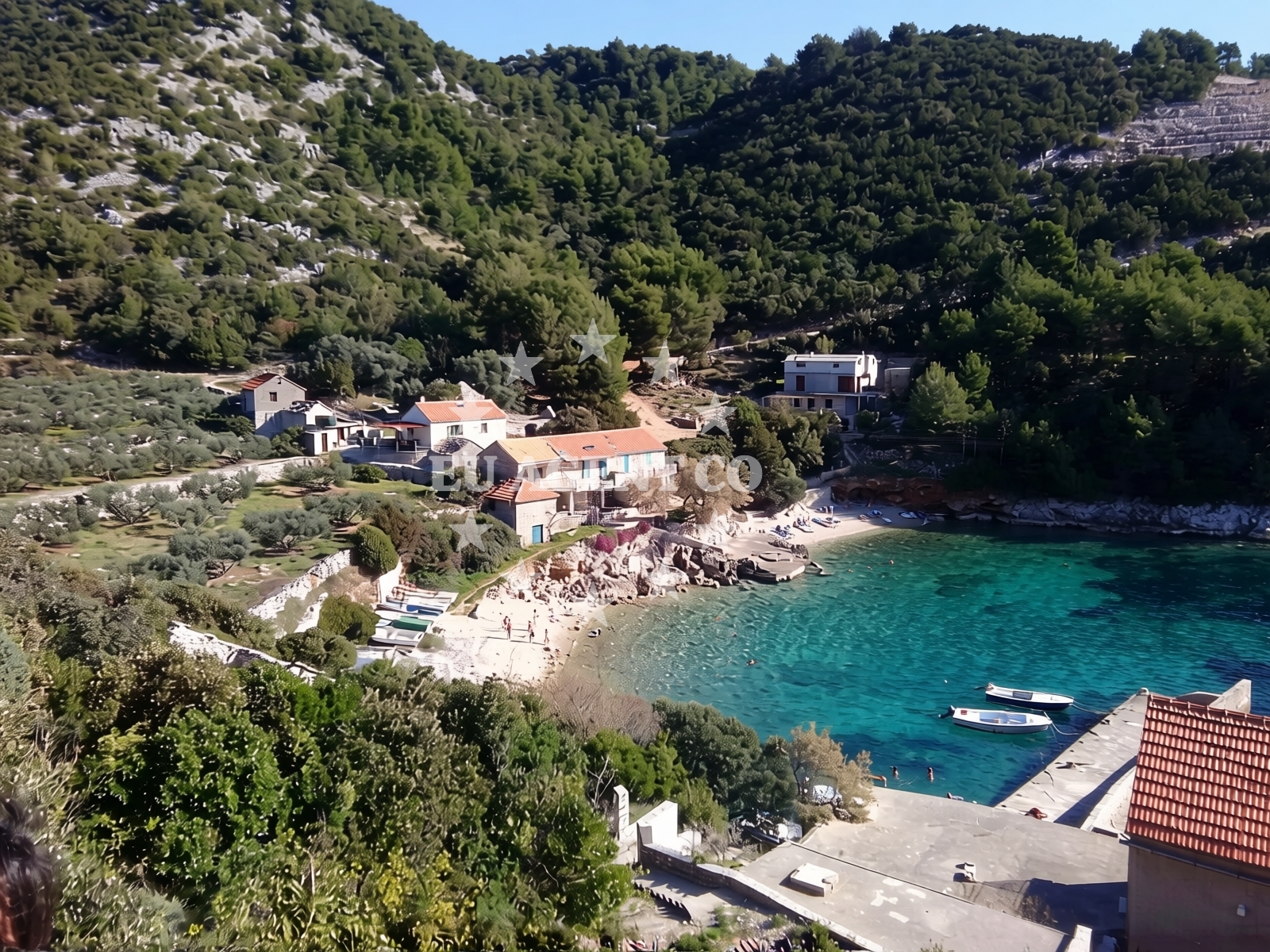 Overview of Maria beach