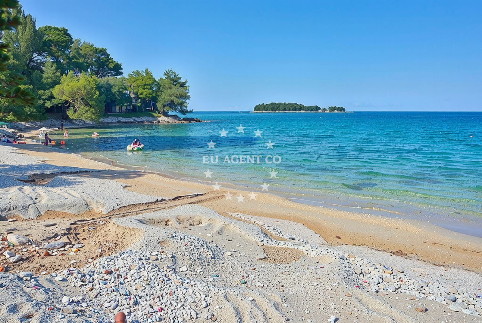 Additional view of Martin Horvat Hospital Beach
