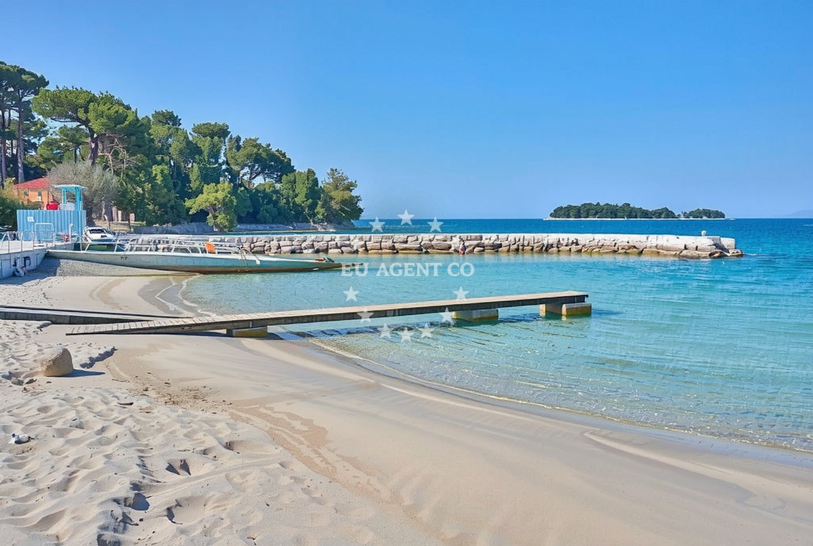 Additional view of Martin Horvat Hospital Beach