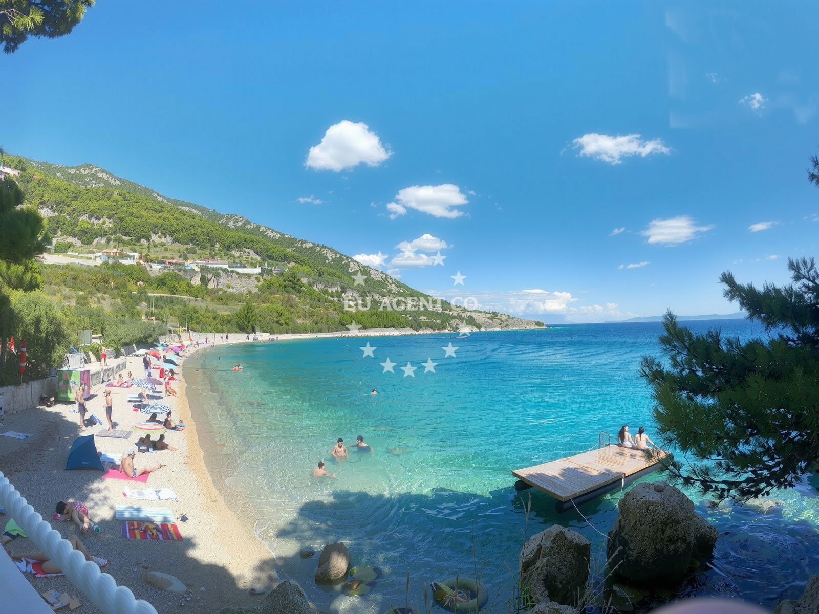 Sea and coastal view of Martinica beach in David cesta 26A, Bol