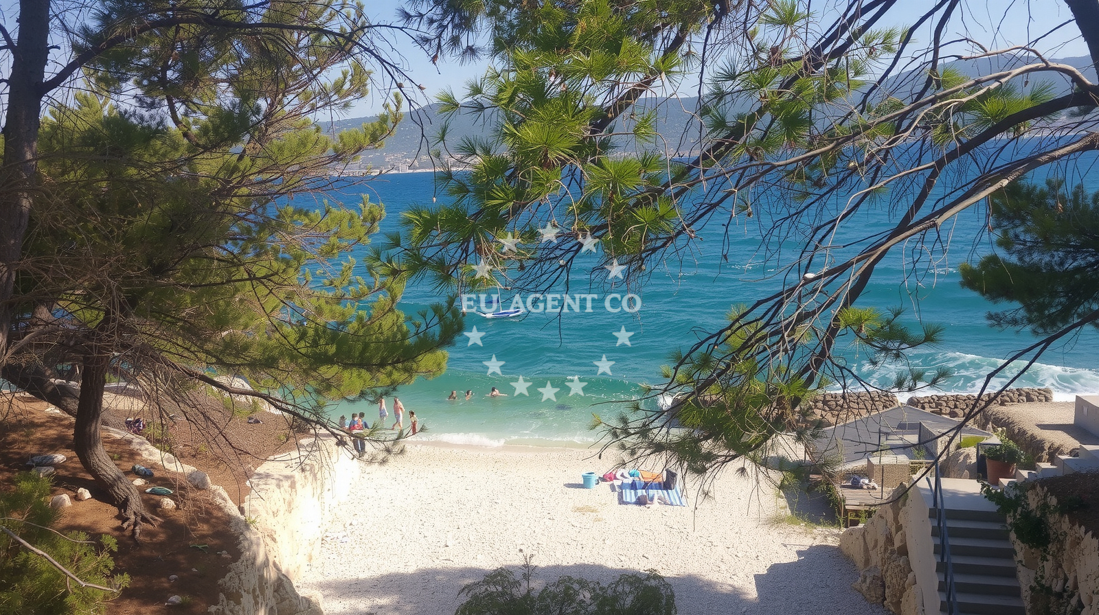 Beach facilities and surroundings at Martinka beach in Put porta 20, Slatine