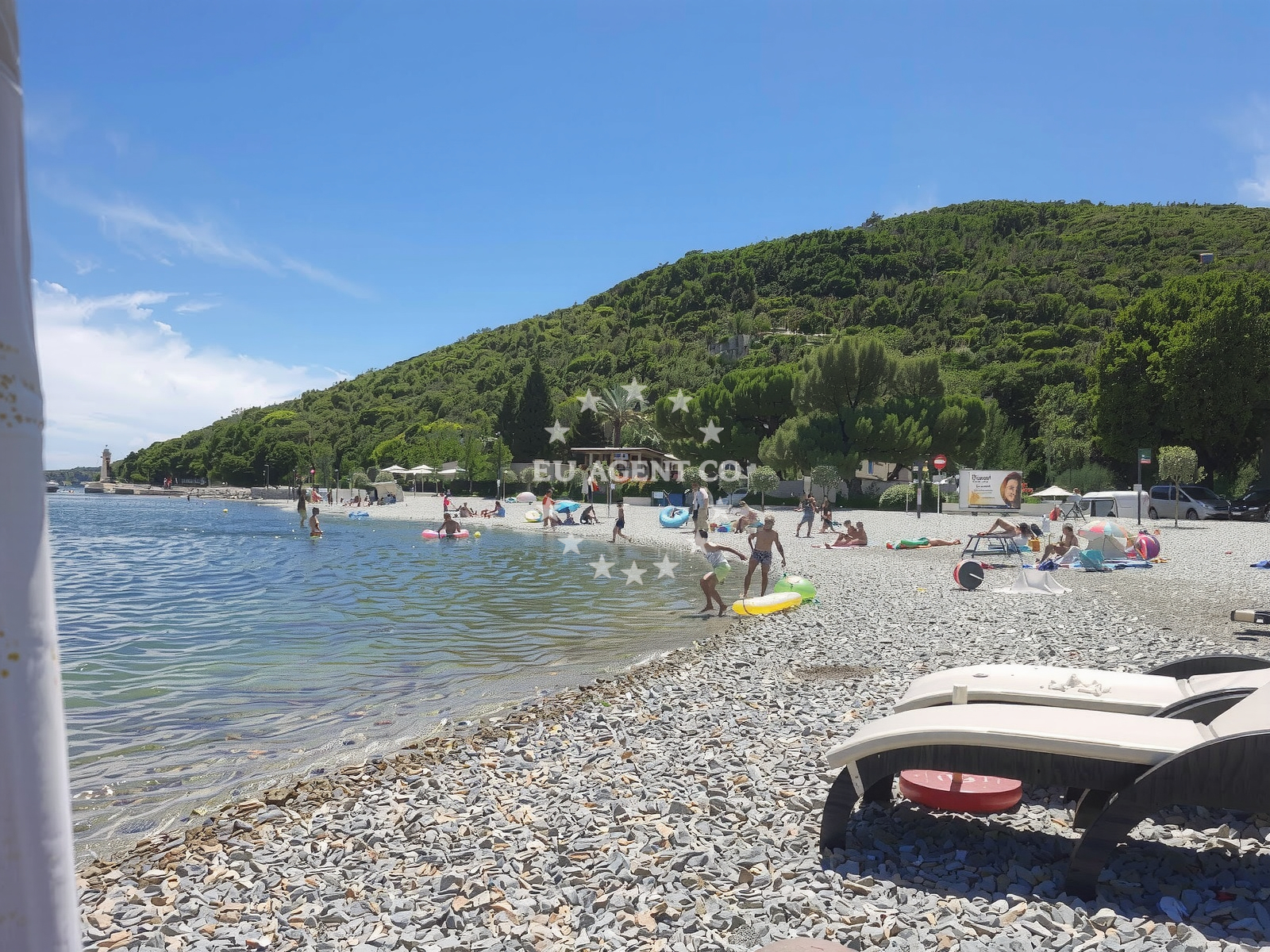 Sea and coastal view of Maslinica beach in Giuseppina Martinuzzi 12, Rabac