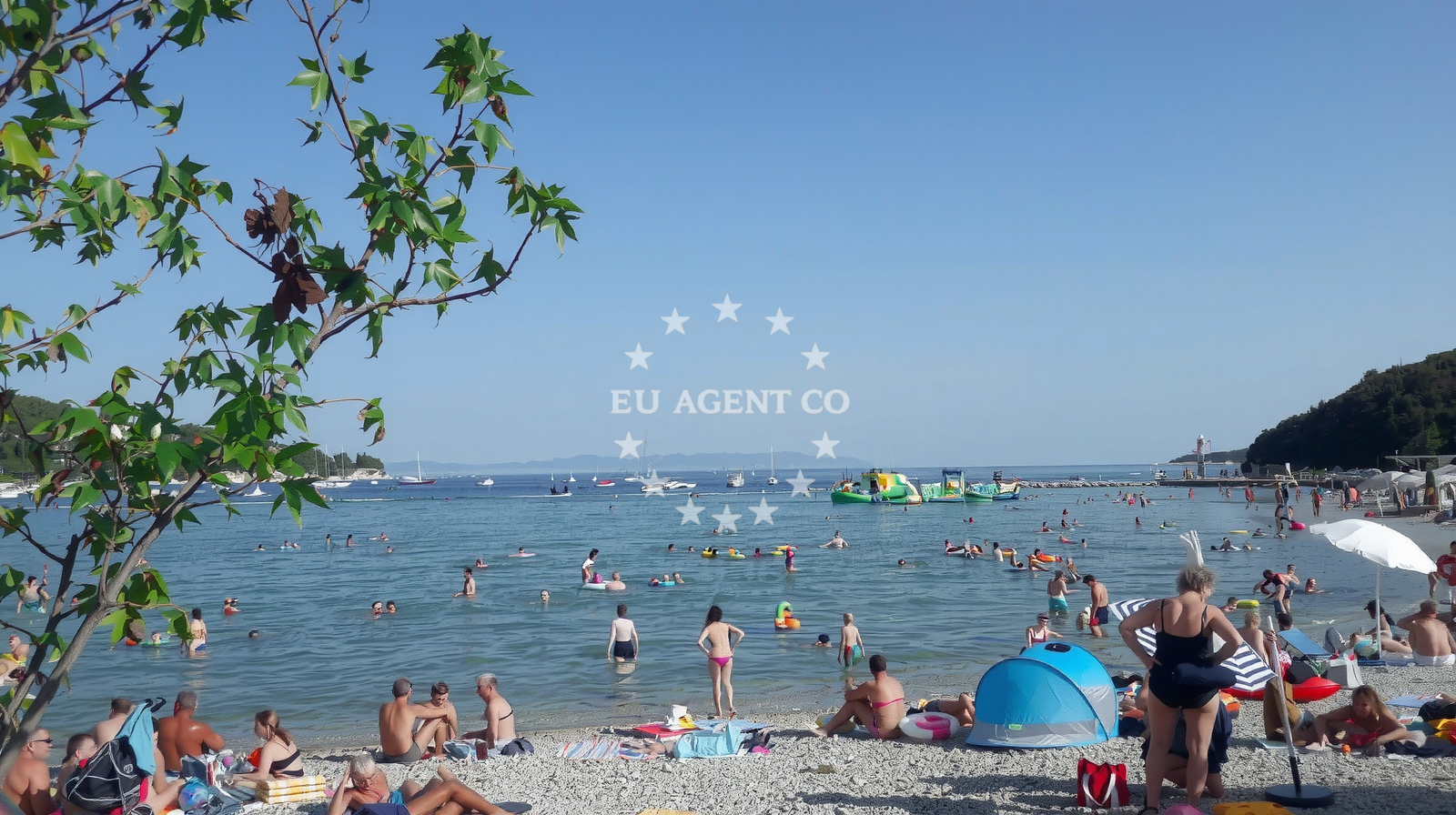 Additional view of Maslinica beach in Giuseppina Martinuzzi 12, Rabac