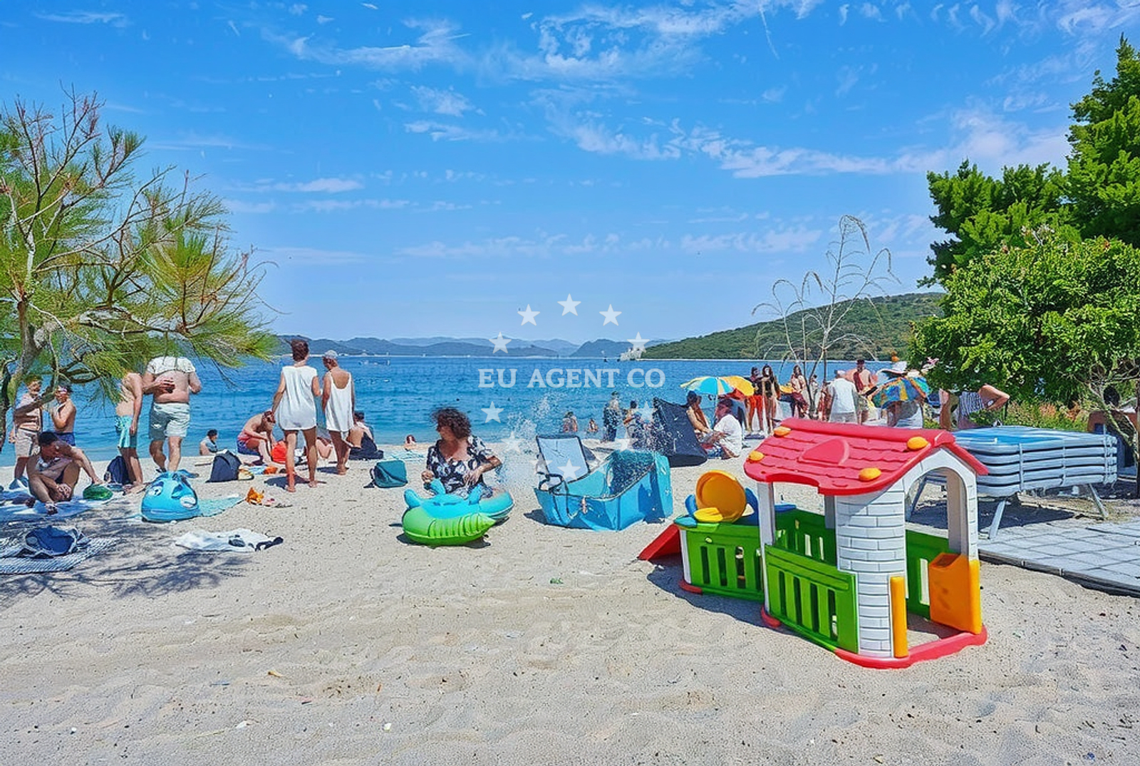Additional view of Maslinica beach in Obala braće Marchi 19, Maslinica, Grohote