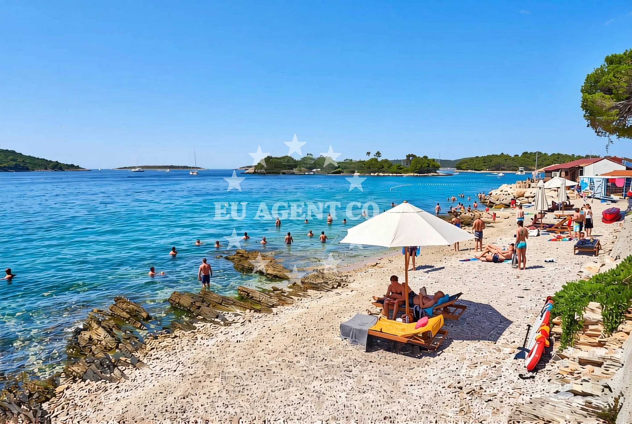Additional view of Maslinica (Šolta): beaches and coves (4) in Maslinica (Šolta)