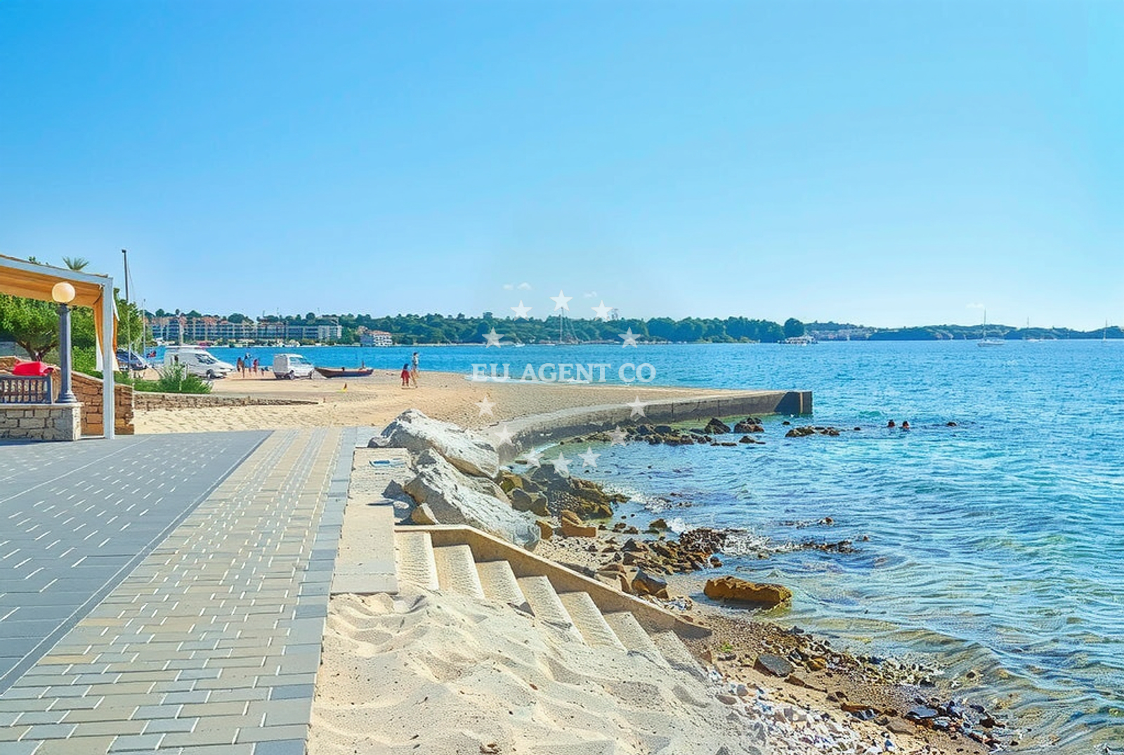 Additional view of Materada beach in Materada 31, Poreč